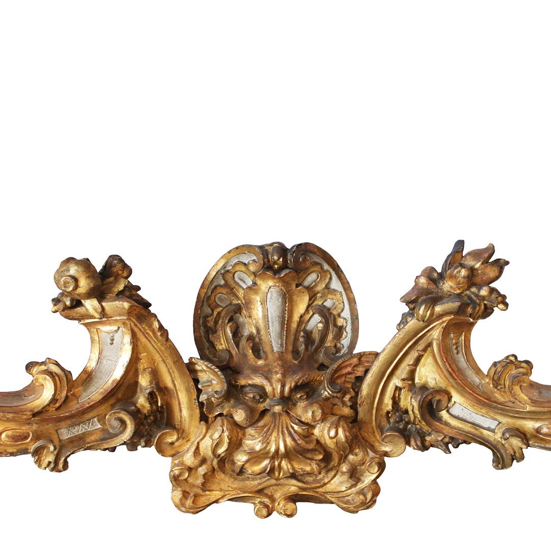 1720s Venetian Early Rococo Period Giltwood Console Table with Red Marble Top In Excellent Condition For Sale In Palm Desert, CA