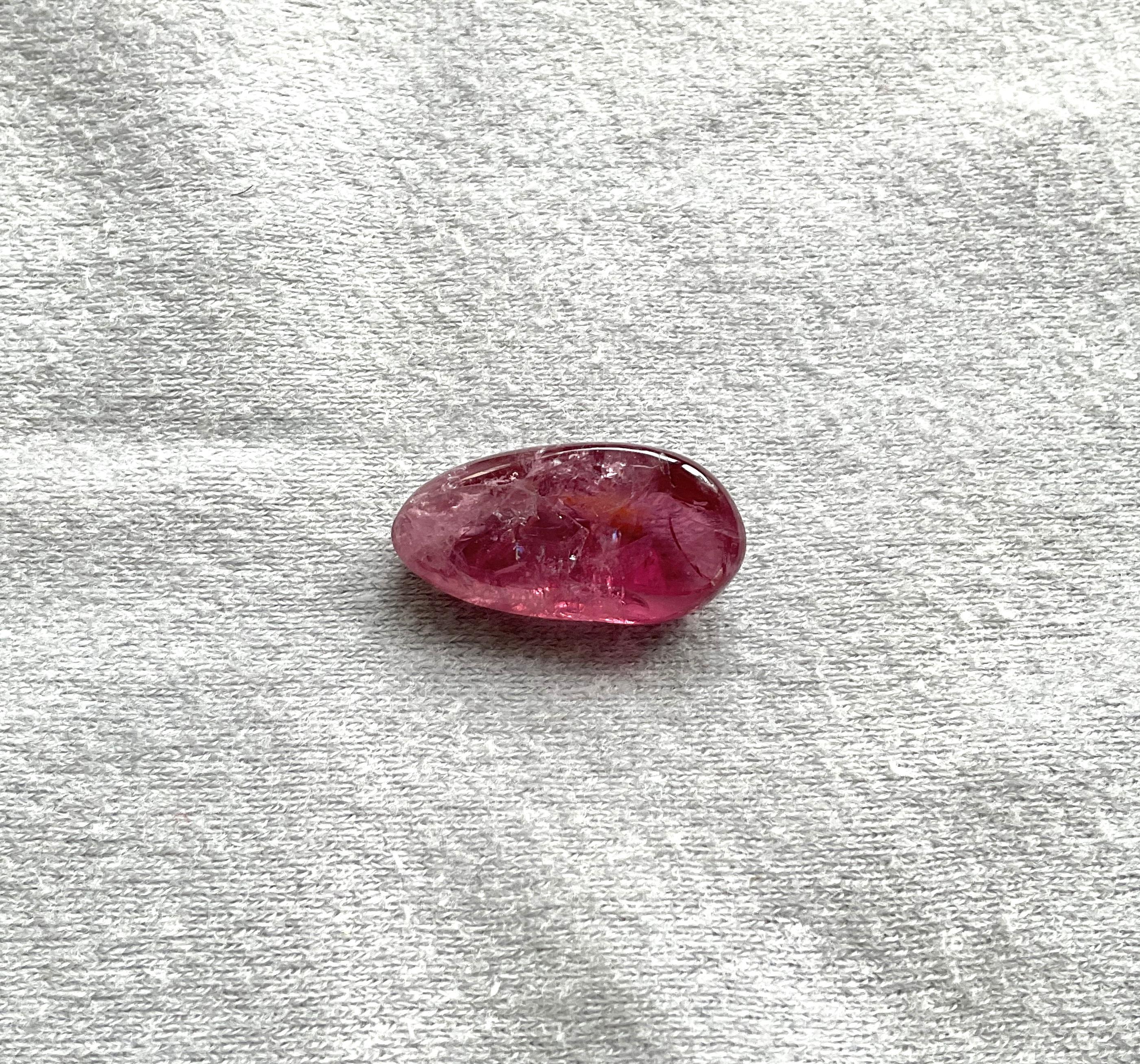 Cabochon 17.24 Carat Burmese Spinel Tumbled Plain No-Heat Fine Jewelry Natural Gemstone For Sale