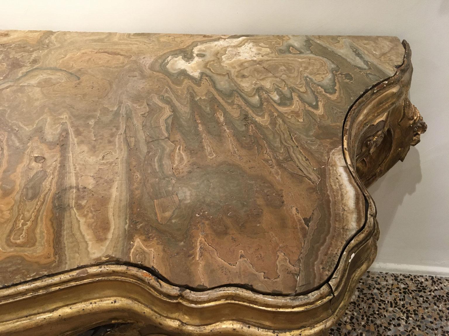 18th Century 1725 Venezia Italy Giltwood Engraved Console with Onyx  Marble Top For Sale