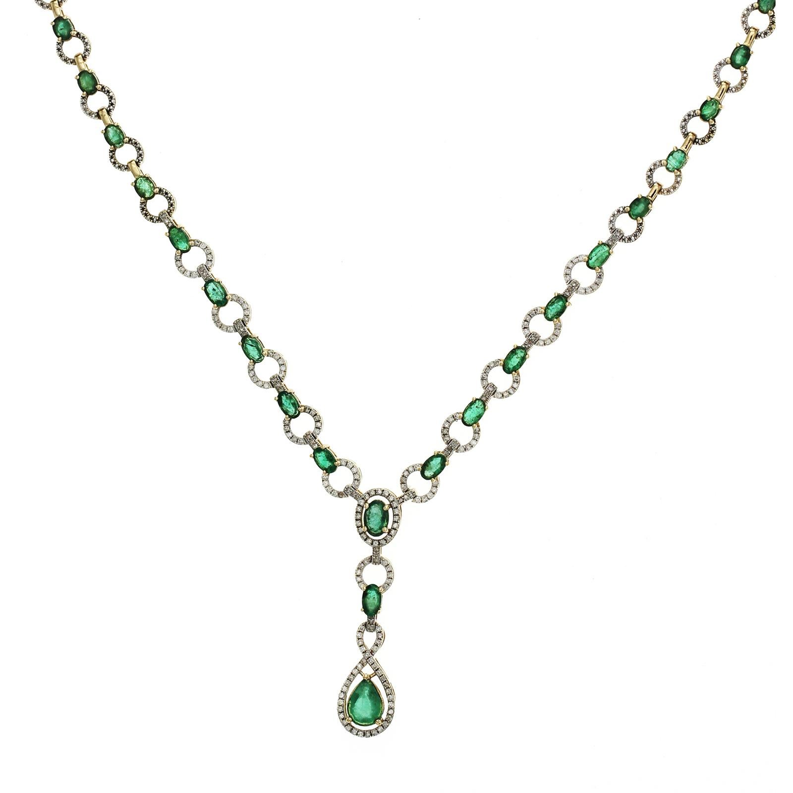 Round Cut 17.25CT Natural Emerald 1CT Diamond 14K Yellow Gold Necklace For Sale
