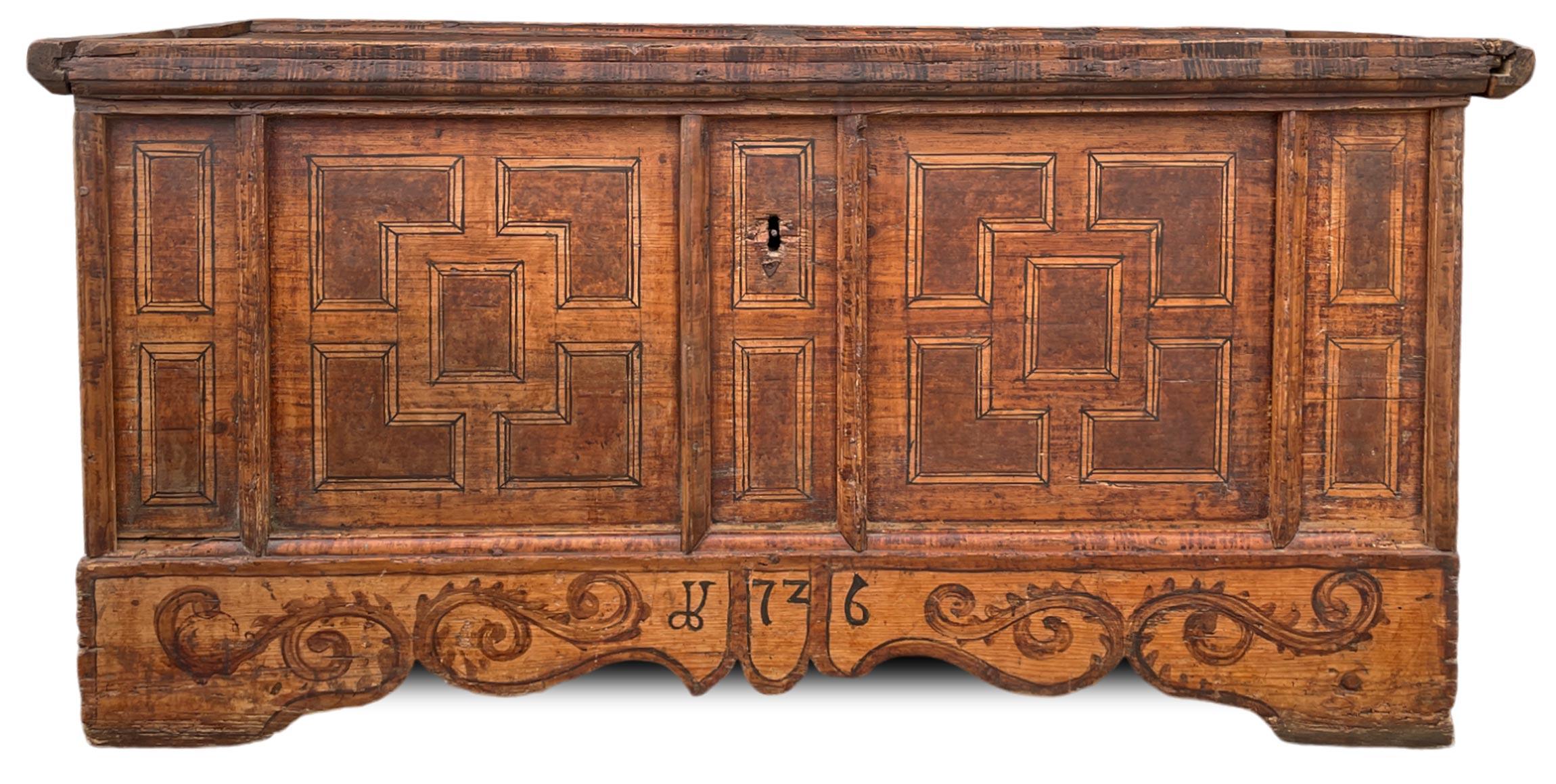 Fir 1726 Brown Painted Alpine Chest