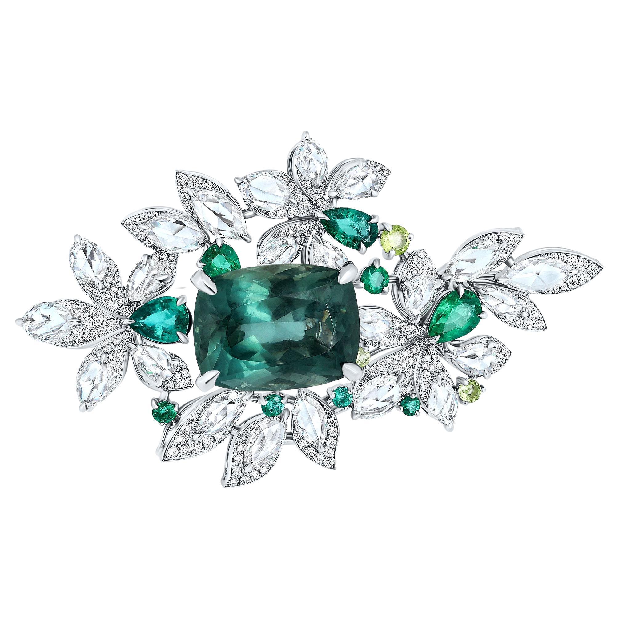 25.99 Carat Green Apatite, Diamonds and Emerald Brooch Set in 18k Gold GRS Cert. In New Condition For Sale In New York, NY