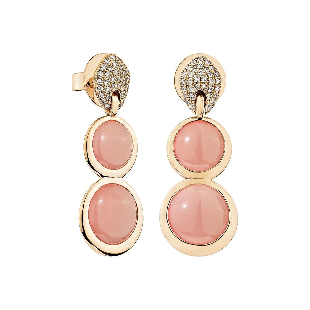 It is shown an excellent and classic Antique Guava Quartz Briolette-cut Drop Earring. This Diamond studded earring is made of rose gold and looks lovely and exquisite.

Guava Quartz Drop Earring in 18Karat Rose Gold with White Diamond.

Guava