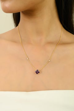 1.72Ct Amethyst Clover Motif Pendant Necklace with Diamond in 14K Yellow Gold (Collier à motif de trèfle en améthyste avec diamant en or jaune 14K)