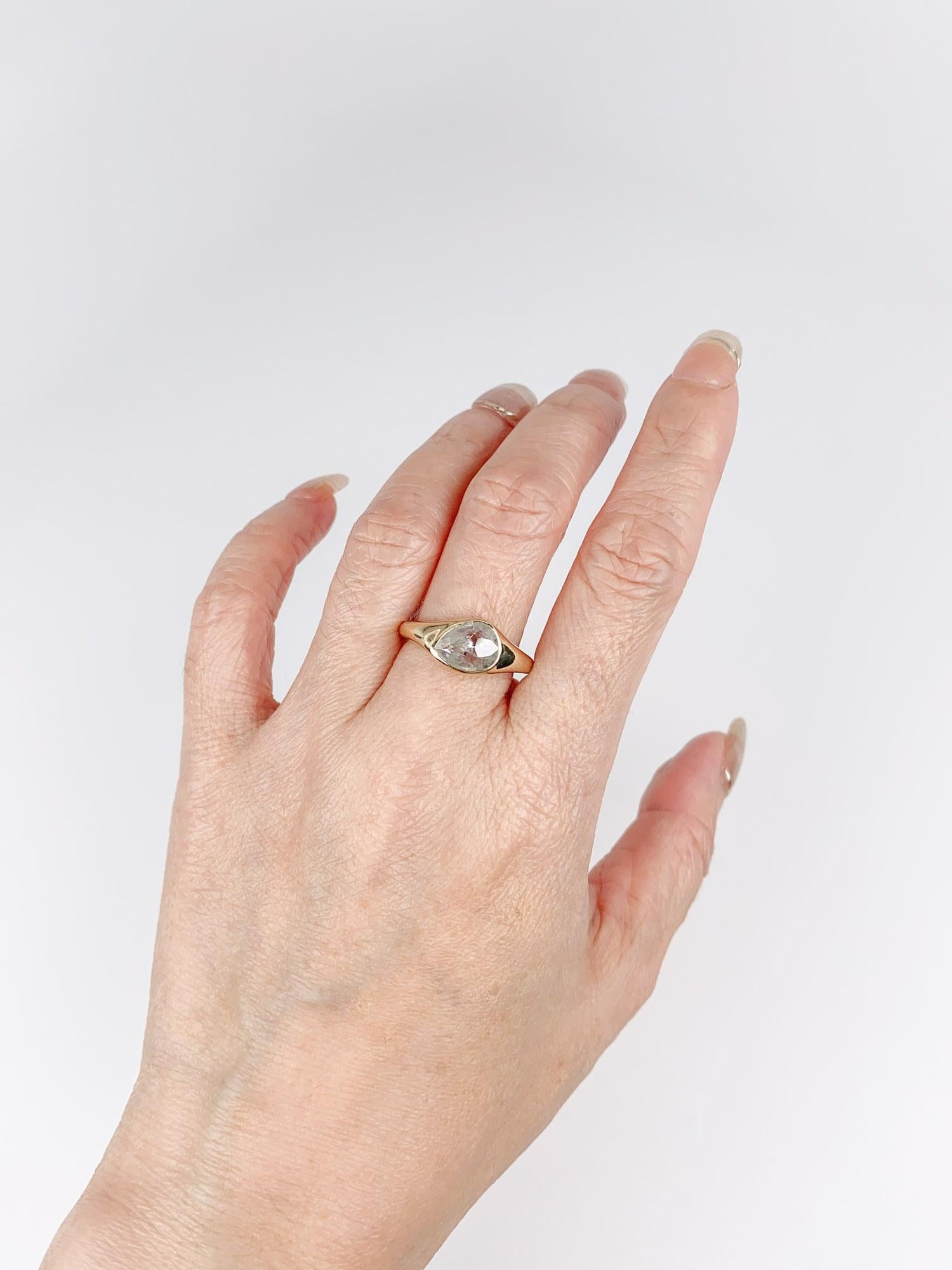 1.72ct Icy Diamond Tilted Bezel Set Engagement Ring 14K Gold R6706 en vente 2