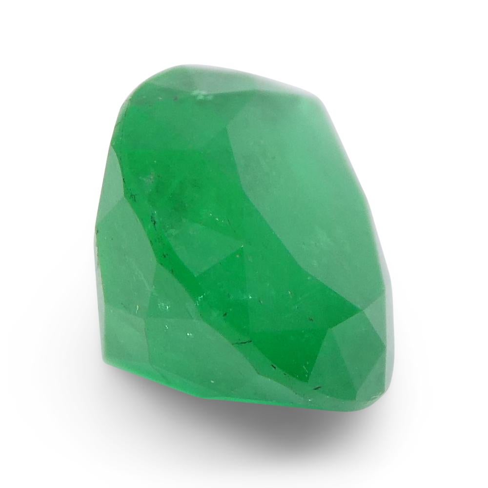 1.72ct Pear Green Emerald from Colombia For Sale 12