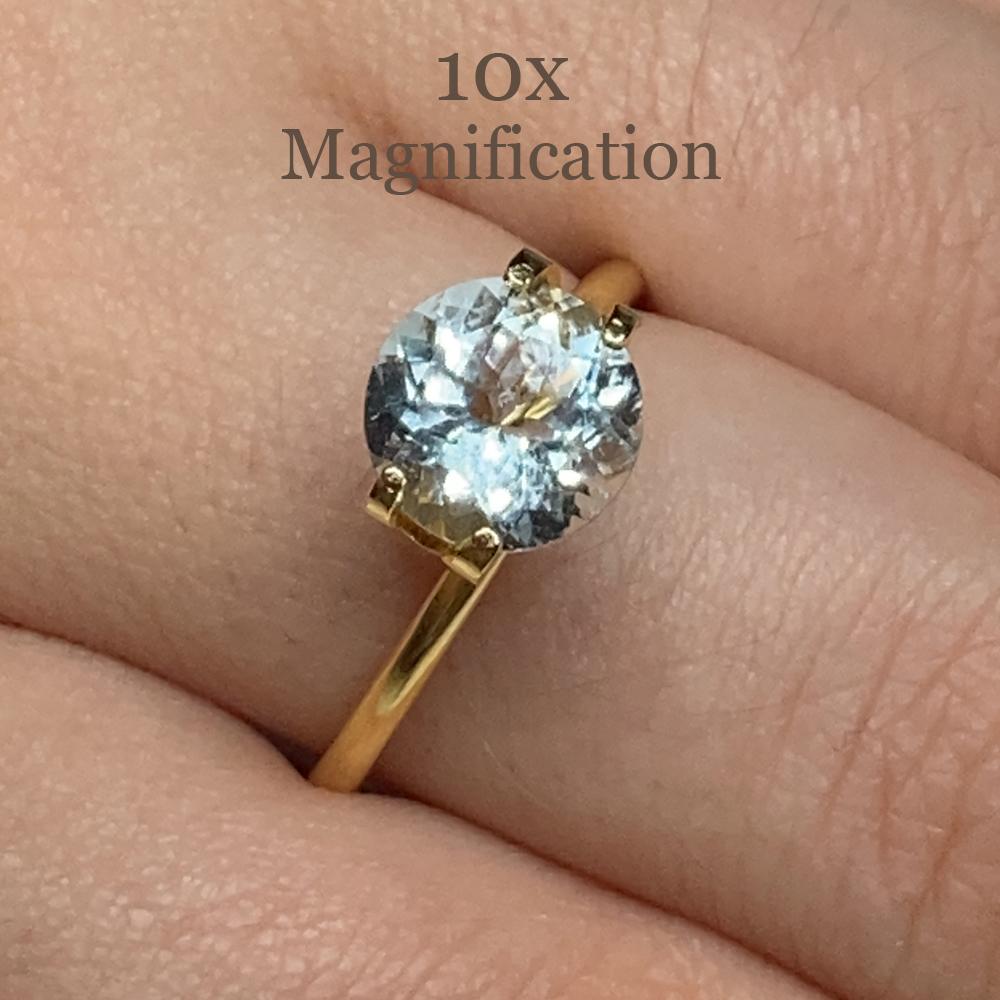 Descrizione:

Tipo di gemma: Acquamarina
Numero di pietre: 1
Peso: 1,72 carati
Misure: 8,11 x 8,11 x 5,08 mm
Forma: Rotondo
Stile di taglio Corona: Taglio brillante
Stile di taglio del padiglione: Taglio misto
Trasparenza: Trasparente
Chiarezza: