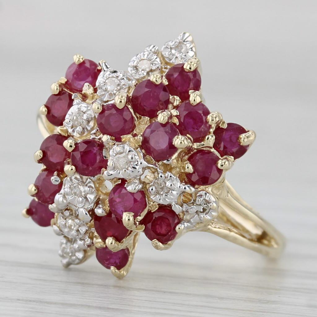 1.72ctw Diamond Ruby Cluster Ring 14k Yellow Gold Size 7.5 For Sale 1