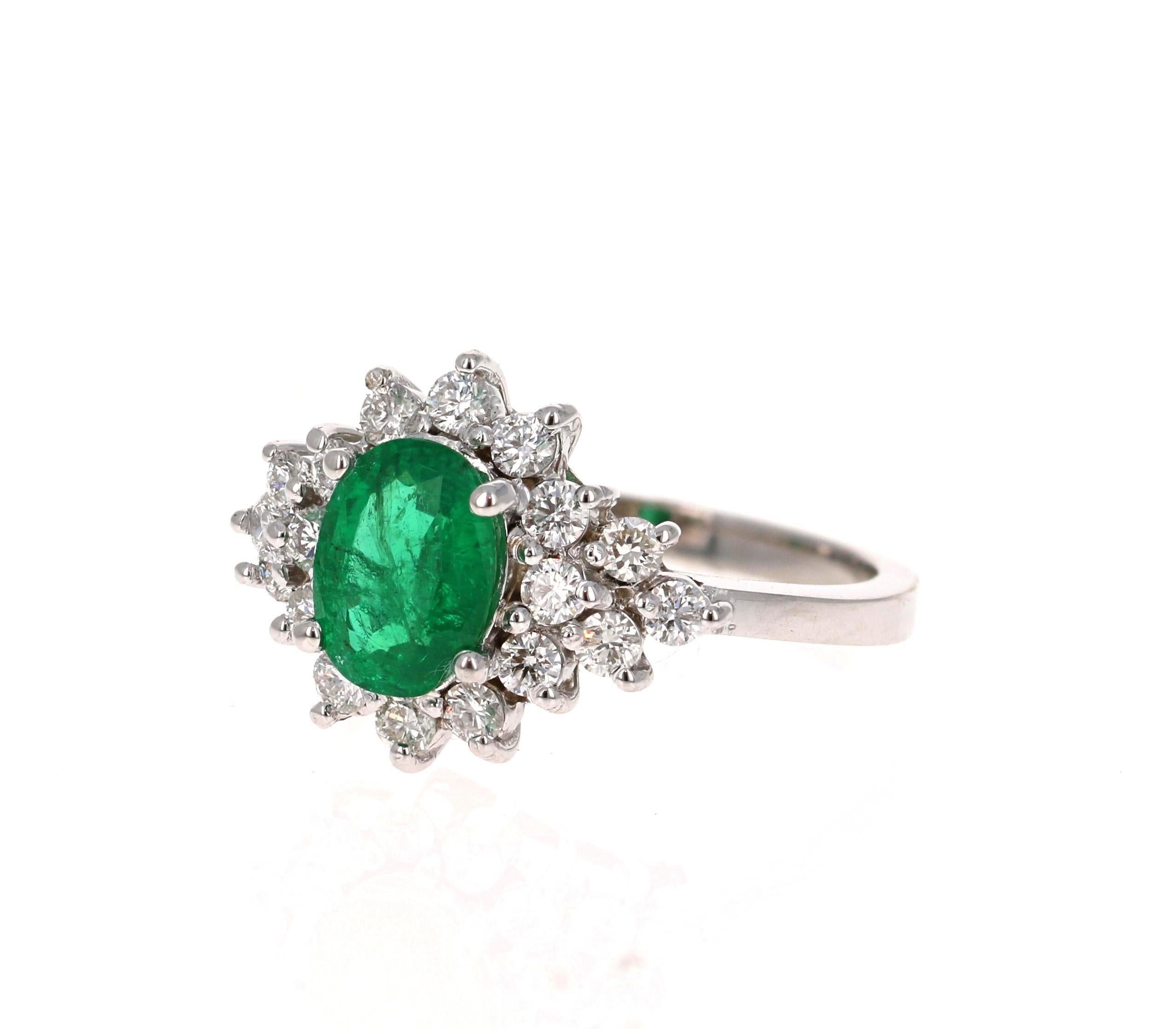 1.73 Carat Emerald Diamond 18 Karat White Gold Engagement Ring (Zeitgenössisch) im Angebot