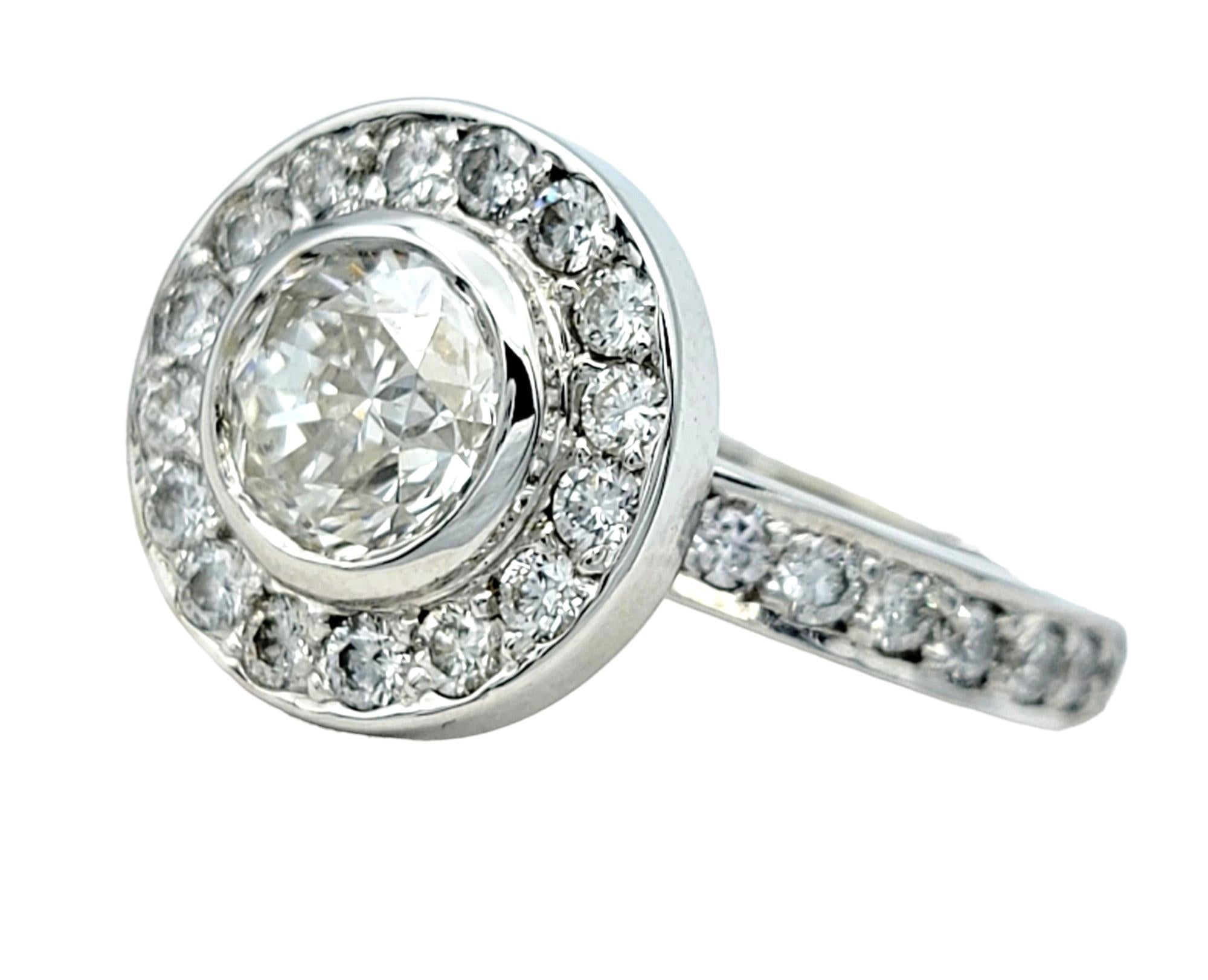 Contemporary 1.73 Carat Total Round Diamond Engagement Ring with Halo in 18 Karat White Gold For Sale