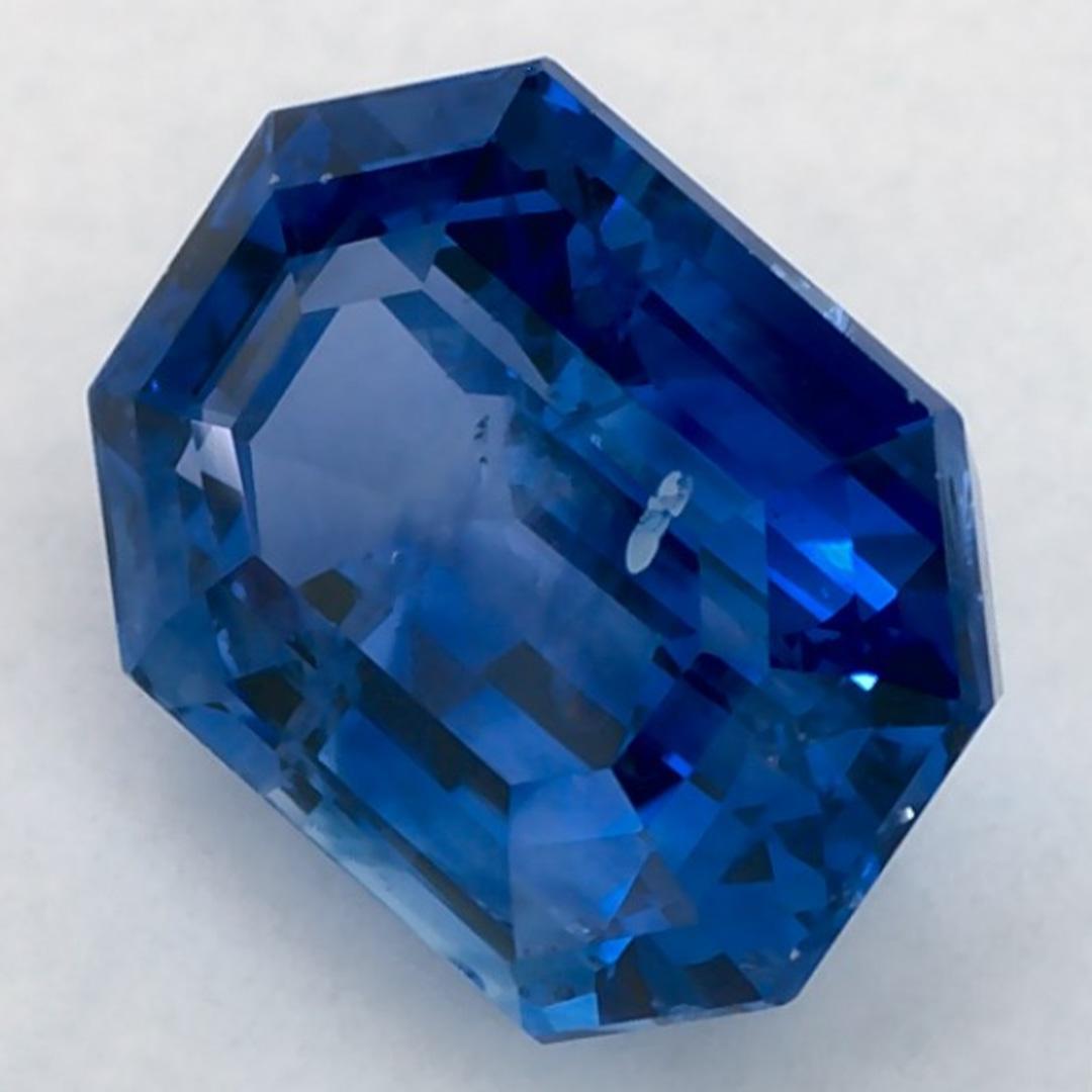 Taglio smeraldo 1.73 carati di zaffiro blu ottagonale sfuso in vendita