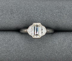 Bague à diamant taille émeraude de 1.73 ct certifiée par le GIA