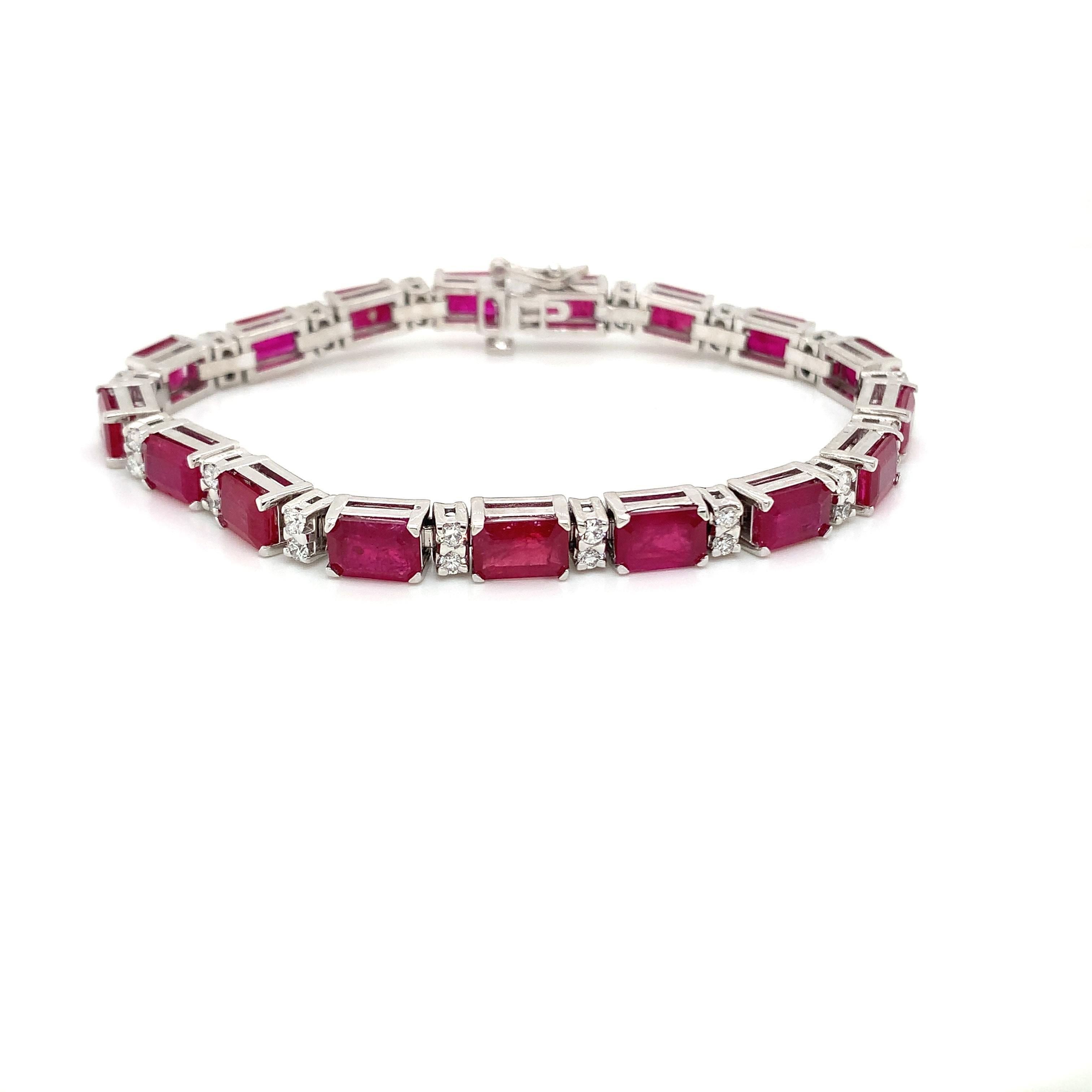 17 pieces of E/C rubies weighing 17.32 cts
Measuring (7.0x5.0) mm
32 pieces of diamonds weighing 1.12 cts
Set in 14k white gold bracelet
Bracelet Size: 7 inches.
