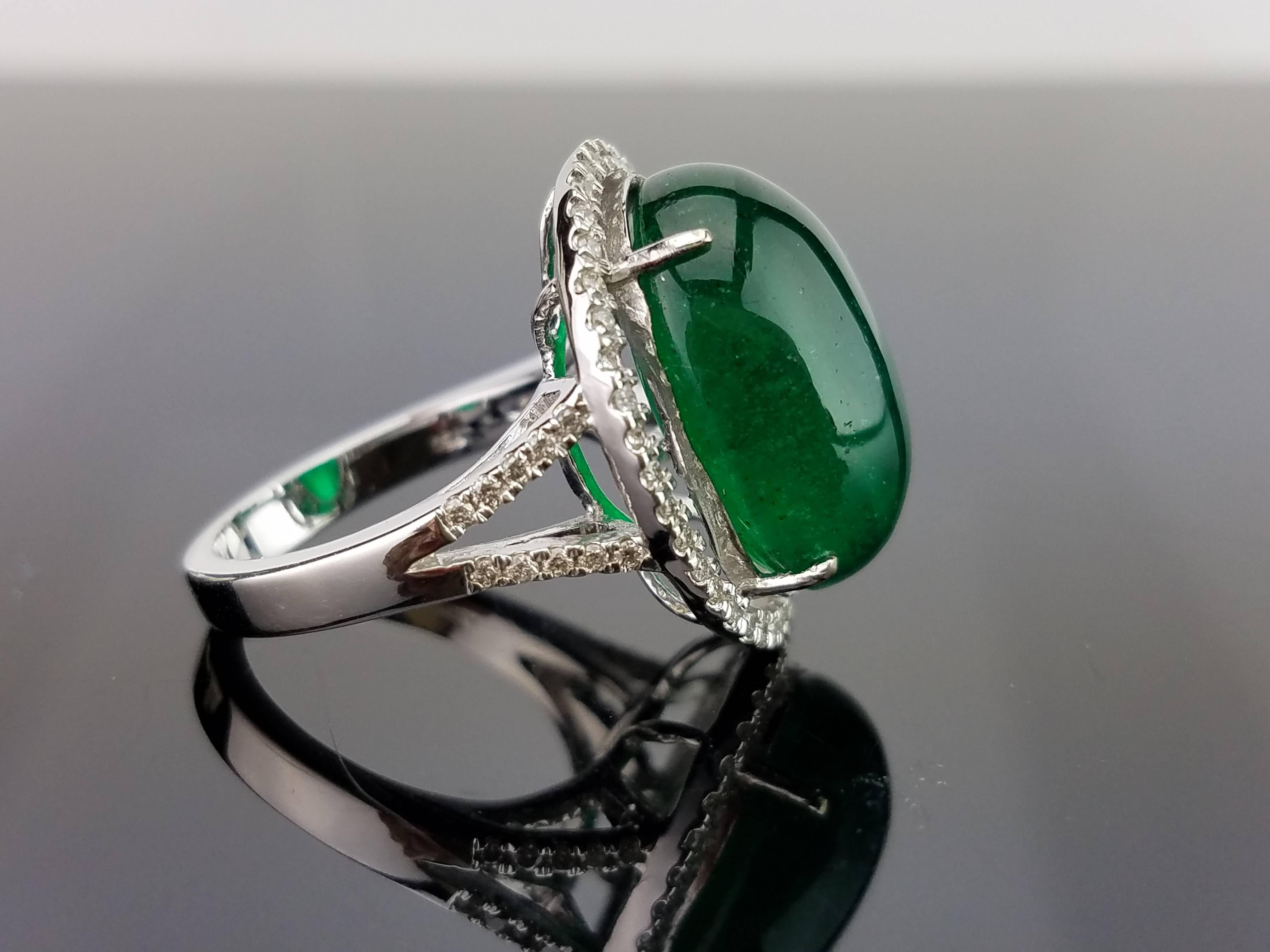 Art Deco 17.35 Carat Emerald Cabochon and Diamond Cocktail Ring