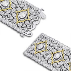 17.36 Carat 18 Karat Two-Tone Gold Antique Bracelet