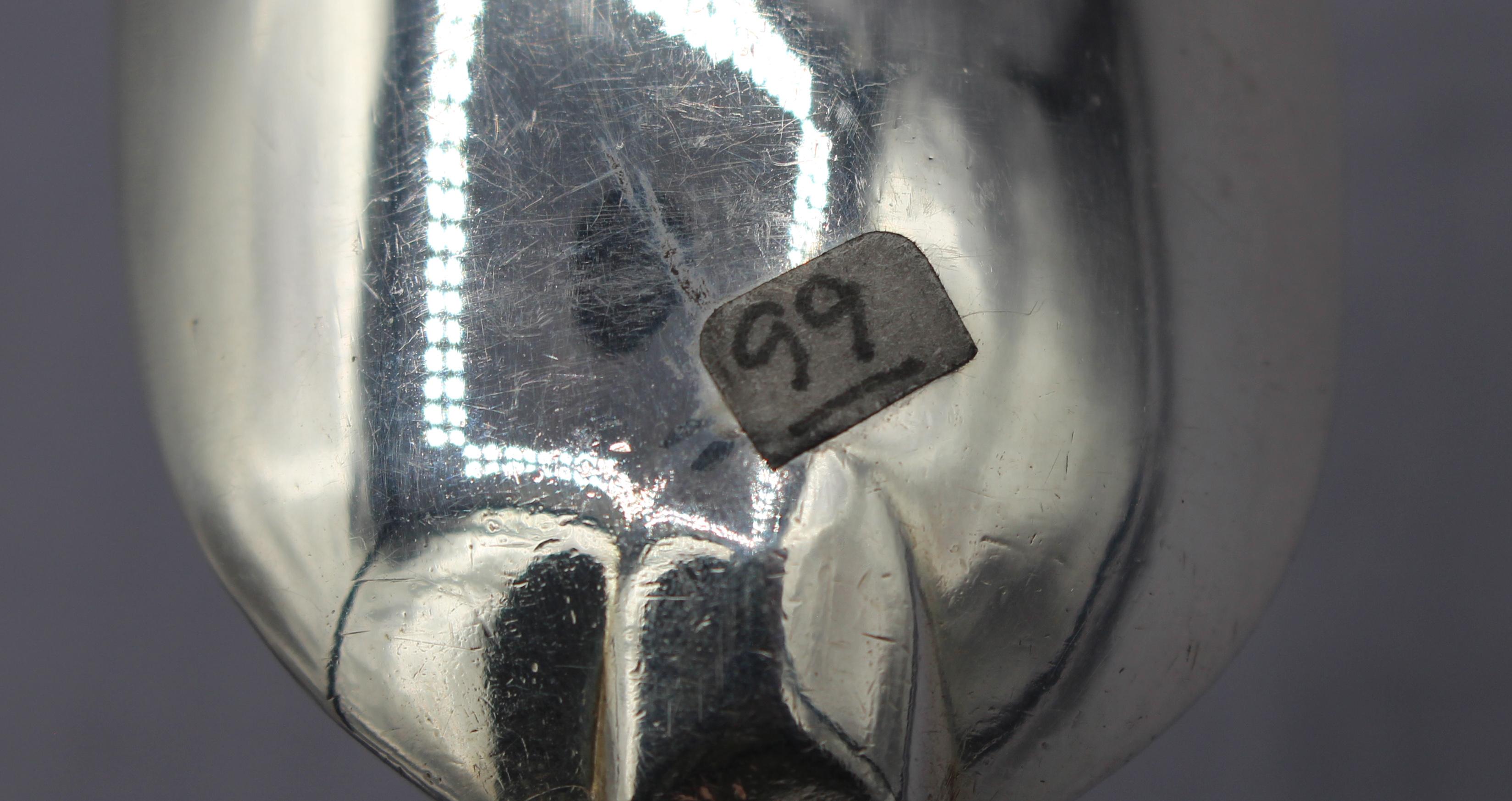 1737 Hanoverian Pattern Sterling Silver Tablespoon by Joseph Smith I In Good Condition For Sale In Chapel Hill, NC