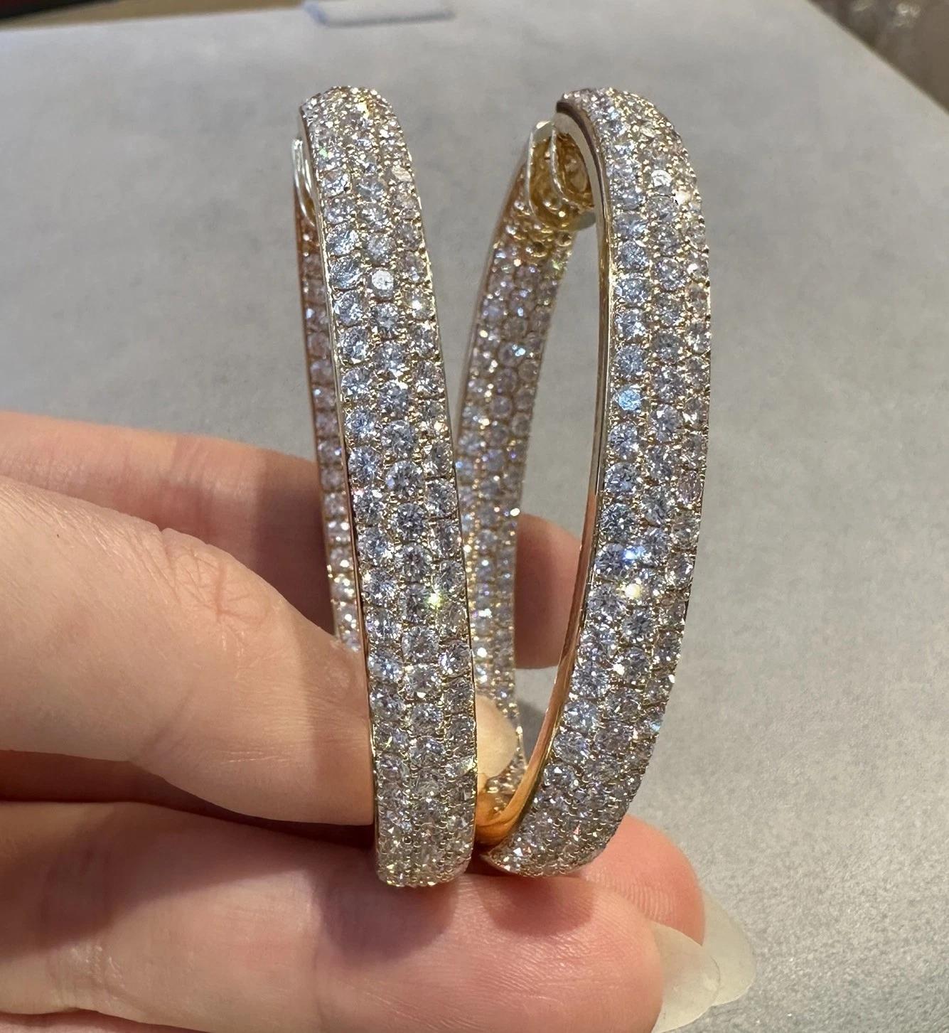 Round Cut 17.38cts Inside Out Oval Pave Diamond Hoop Earrings in 18k Yellow Gold For Sale