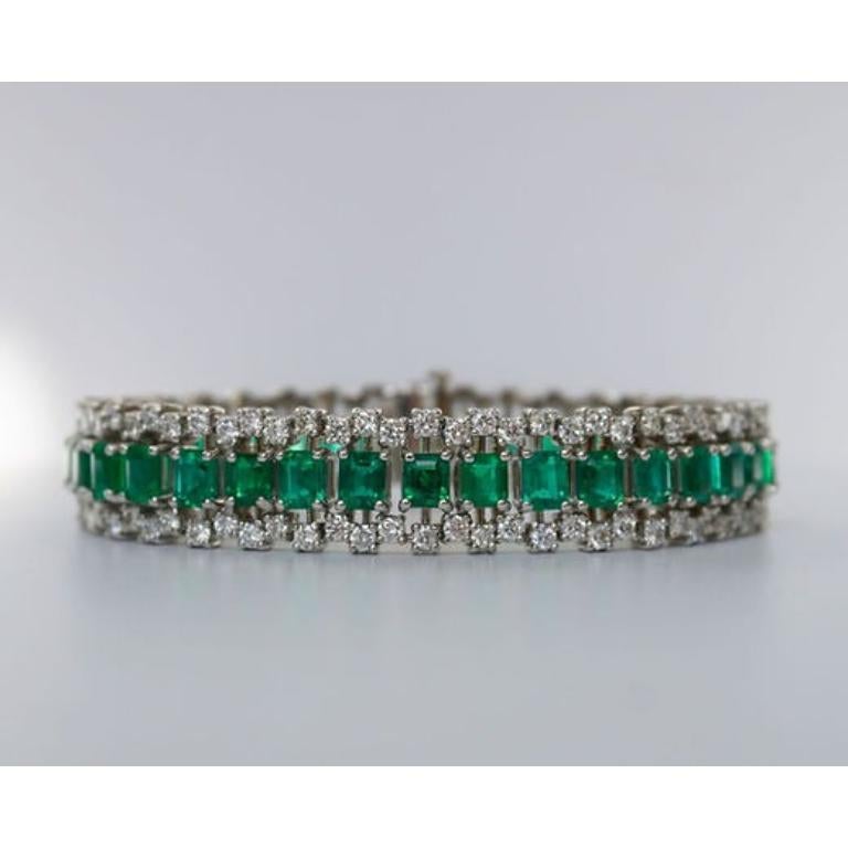 Emerald Cut 17.39 carat emerald EC bracelet For Sale