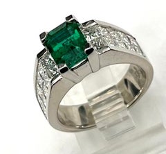 1.73Ct Fine Emerald Cut Colombian Emerald Ring