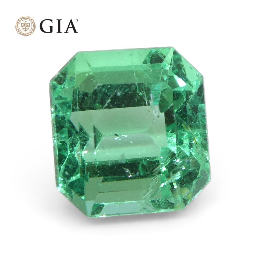 1.73ct Octagonal/Emerald Green Emerald GIA Certified Colombia   For Sale 1