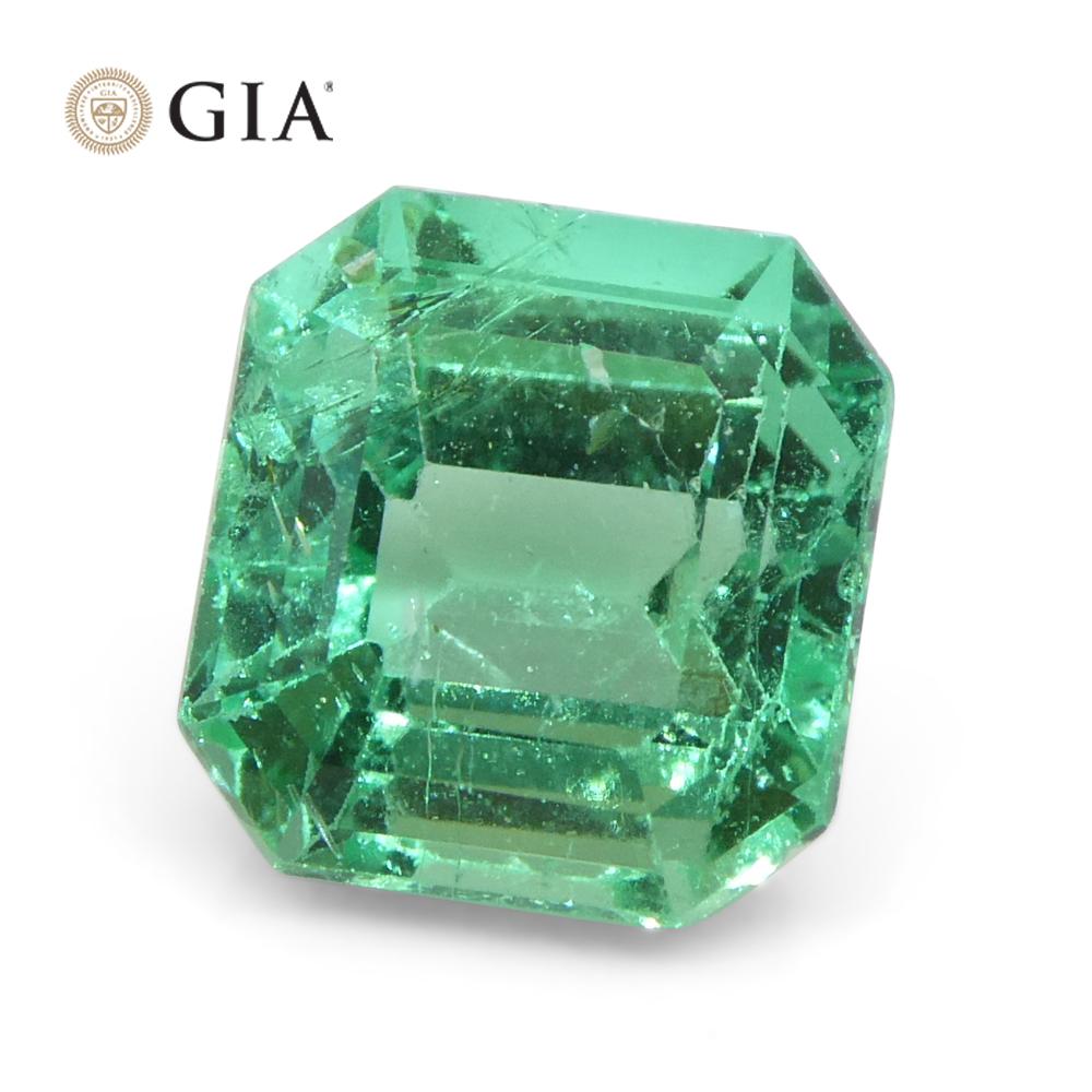 1.73ct Octagonal/Emerald Green Emerald GIA Certified Colombia   For Sale 4