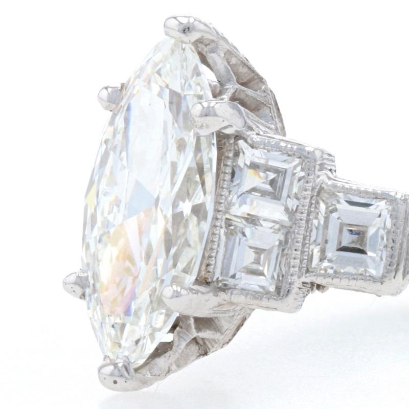 1.73 Carat Old Cut Marquise Diamond Art Deco Ring, Platinum Vintage GIA VVS2 3