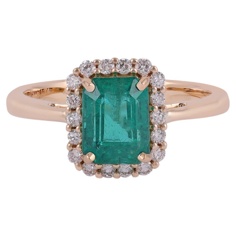 1.74 Carat Clear Zambian Emerald & Diamond Cluster Ring in 18Karat Yellow Gold For Sale