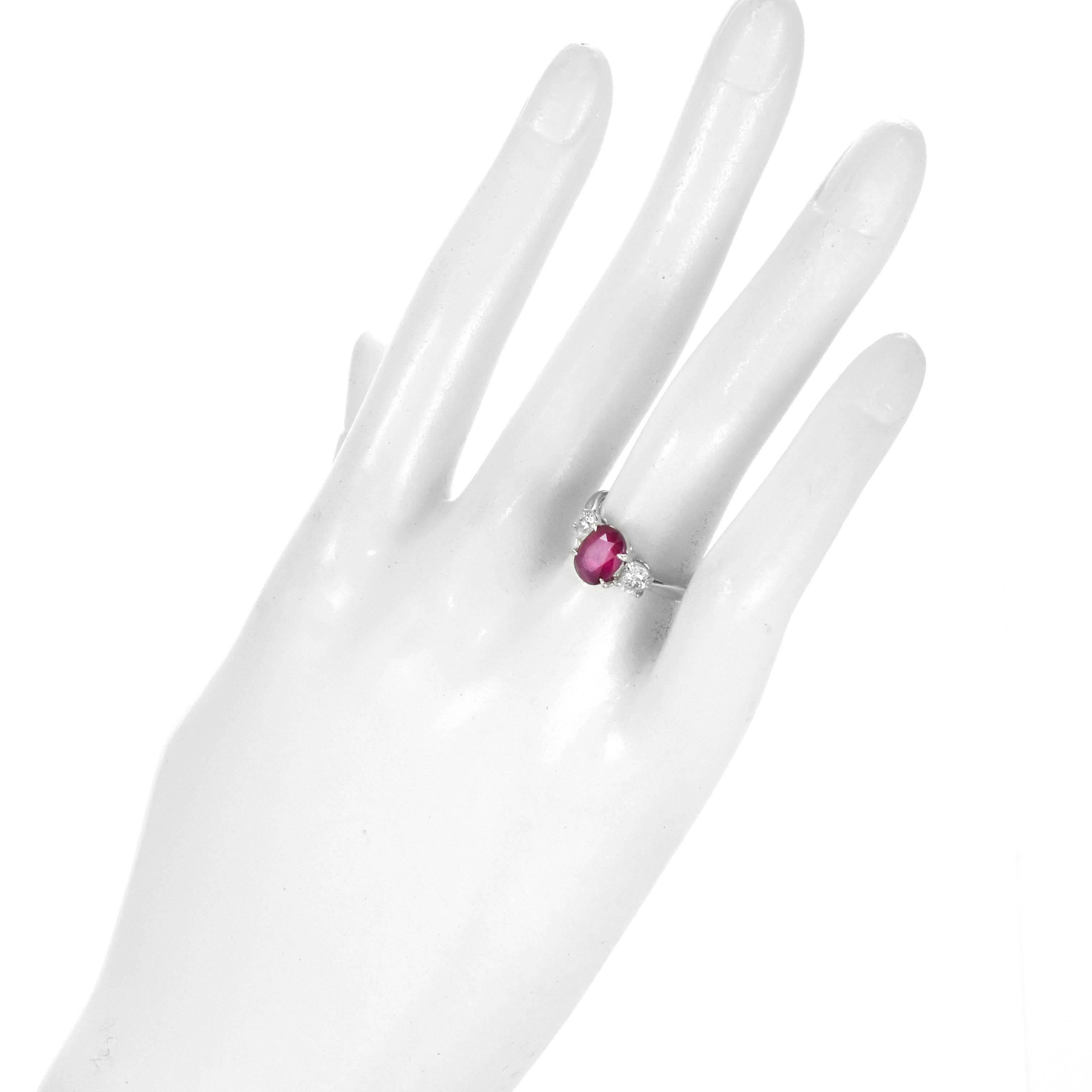 1.74 Carat Natural Ruby and Diamond Three Stone Ring Made in Platinum In New Condition For Sale In Tokyo, JP