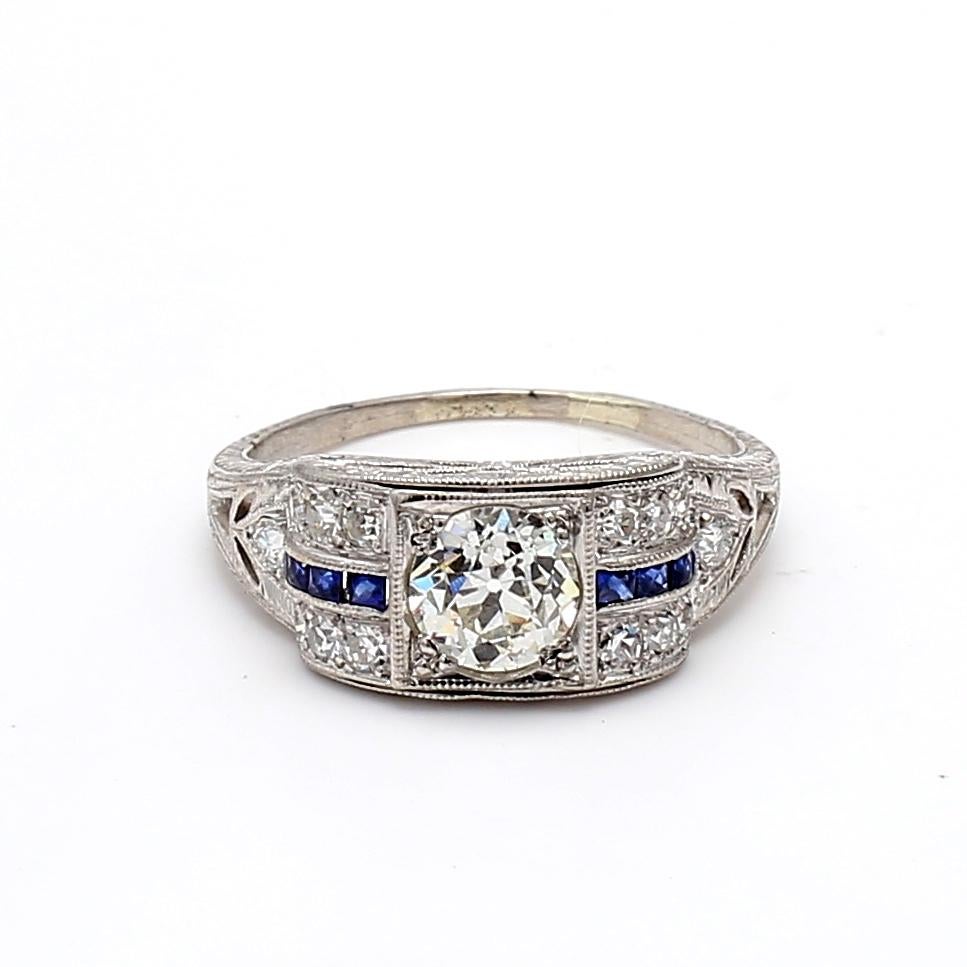 Titre :
Bague de mariage en platine avec diamant taille européenne ancienne de 1,74 carat K-VS1
Le style :
Mariage
Métal :
Platine
Pierre précieuse 1 :
Diamant de 1,04 carat
Nombre de pierres :
1
Couleur :
K
La clarté :
VS1
Forme :
Taille vieille