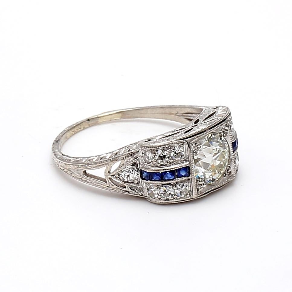 Taille vieille Europe Bague de mariage en platine avec diamant taille européenne ancienne de 1,74 carat K-VS1 en vente