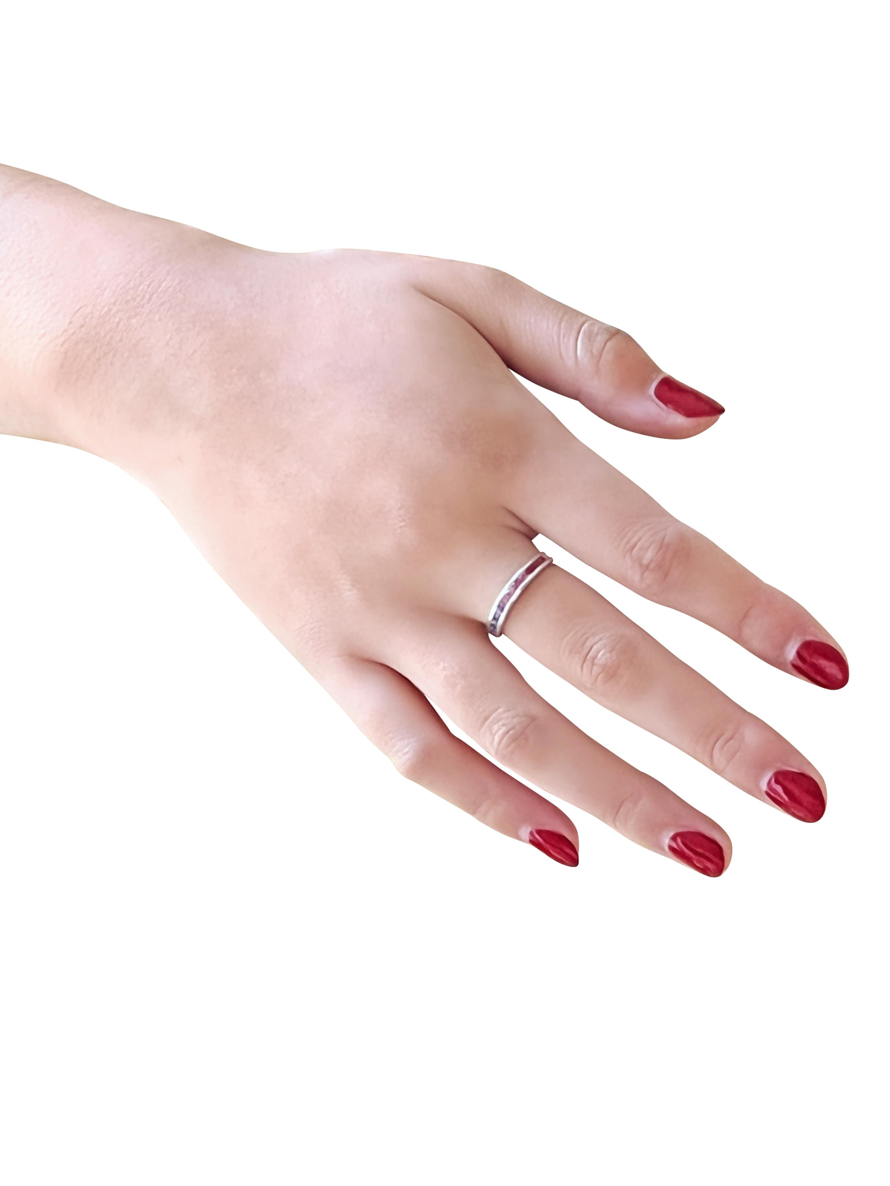 1,74 Karat Regenbogenfarbe Natürlicher Ceylon Saphir Ring und Ohrringe Set im Angebot 3