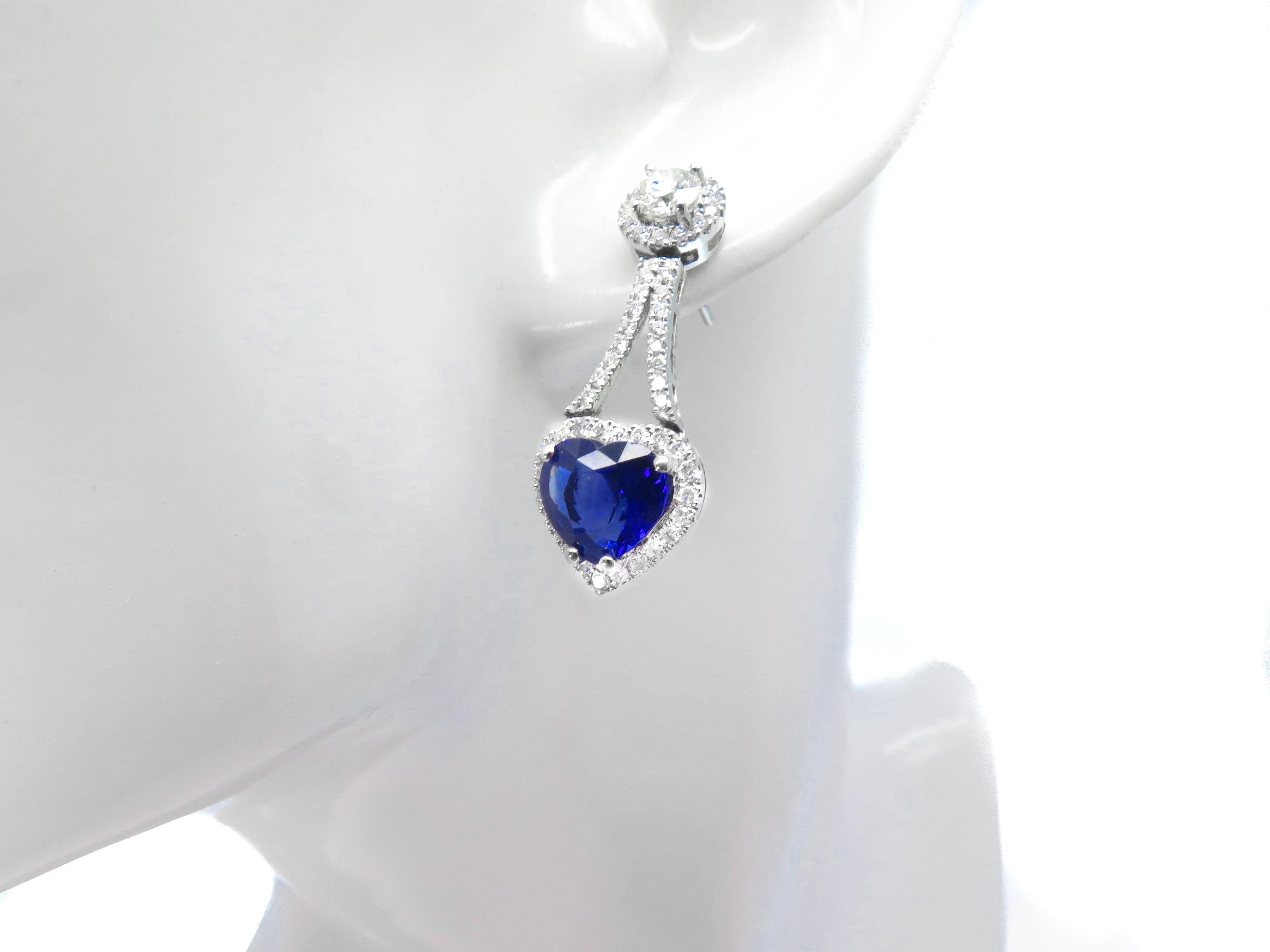 Platinum White Diamond 4.49 Carat Blue SapphireHeart Shape Drop Earrings In New Condition For Sale In London, GB