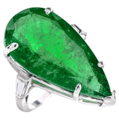 17.42carats GIA Emerald Diamond Baguette Platinum Ring