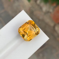 17.45 Carat Natural Loose Yellow Citrine Big Cushion Shape Gem For Necklace