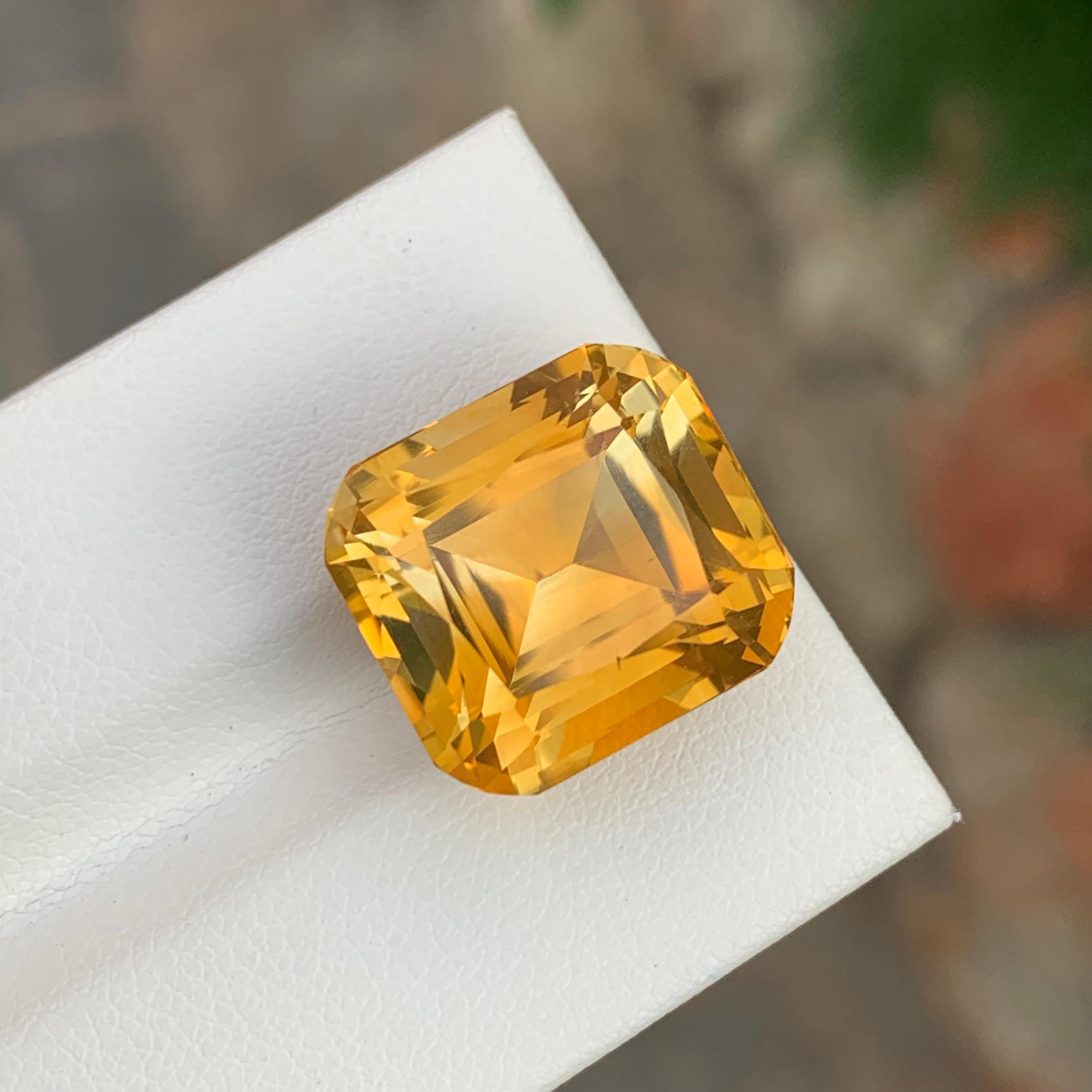 17.45 Carat Natural Loose Yellow Citrine Big Cushion Shape Gem For Necklace For Sale 1