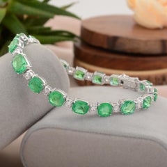 Bracciale con smeraldo ovale da 17,45 carati Diamante da 2,30 carati Oro bianco 18 carati