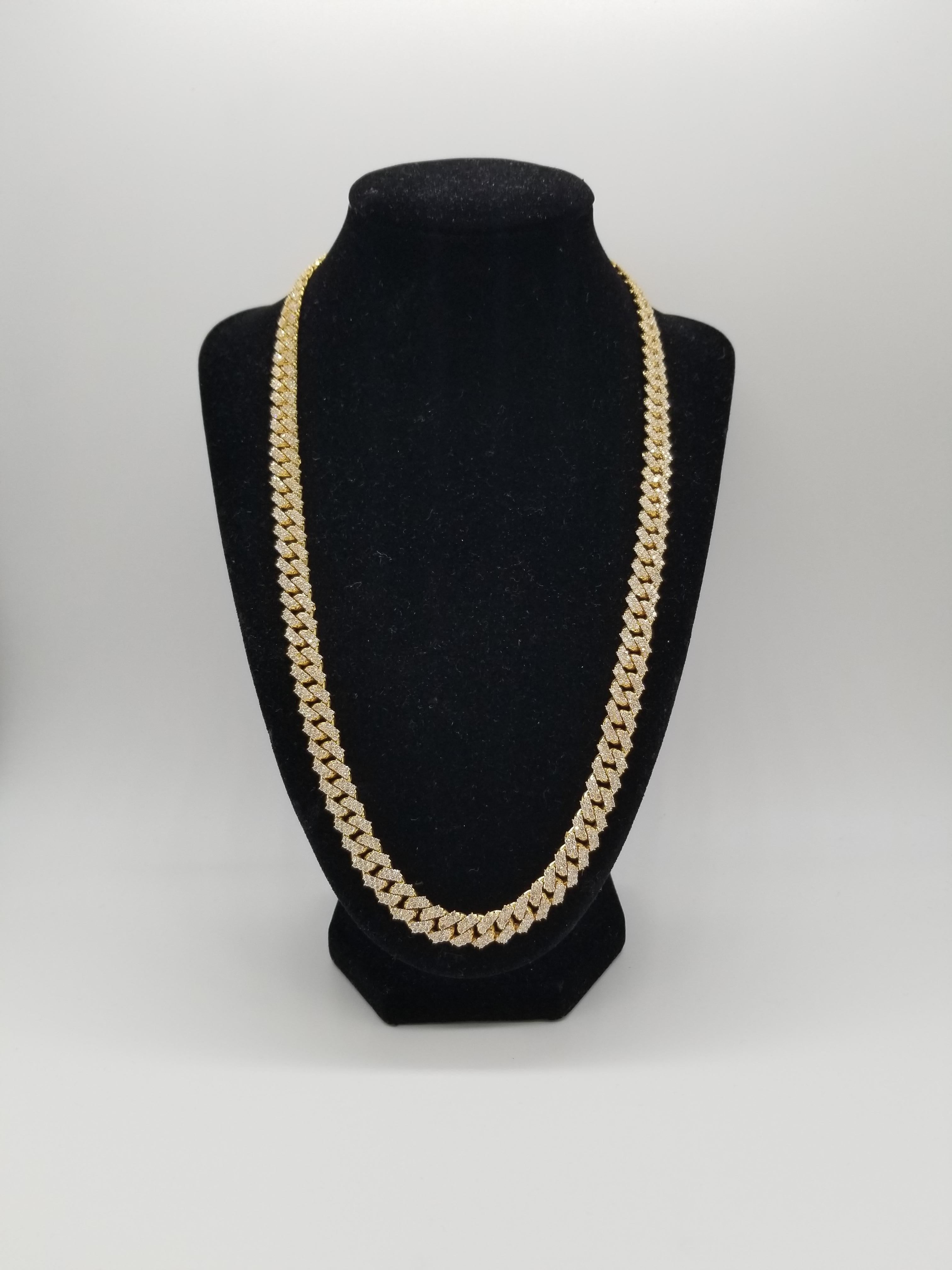 GORGEOUS 17.50 Carats Total Weight Heavy Gold Cuban Necklace Chain 14 Karats Yellow Gold 
22 inch long, 8.8 mm wide, Average Color I, Clarity SI, Very Shiny.
83 GRAM SOLID GOLD , 1,600+ PCS ALL NATURAL DIAMONDS.