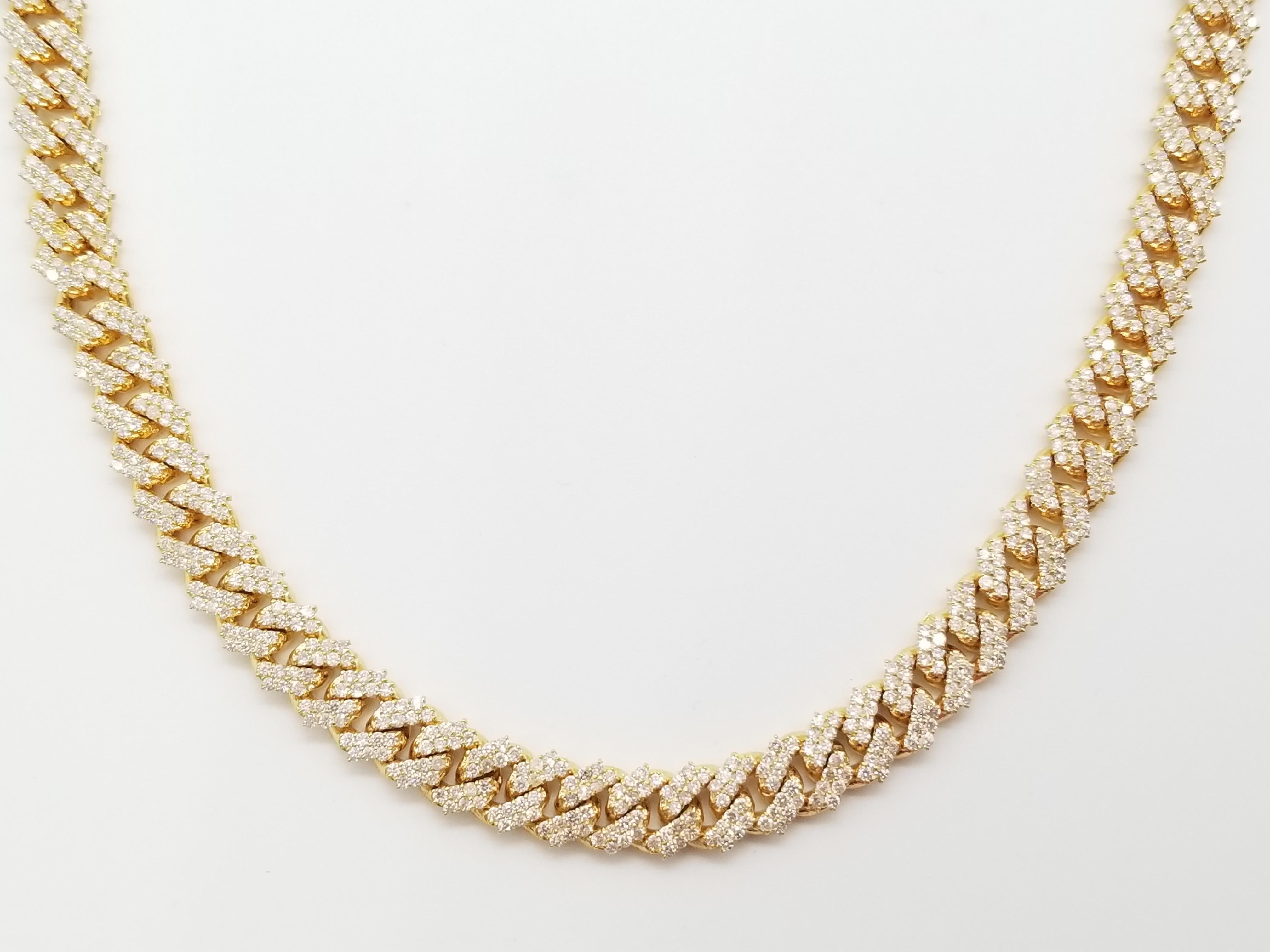 Round Cut 17.50 Carats Diamonds Heavy Cuban Link Necklace Chain 14 Karats Yellow Gold For Sale