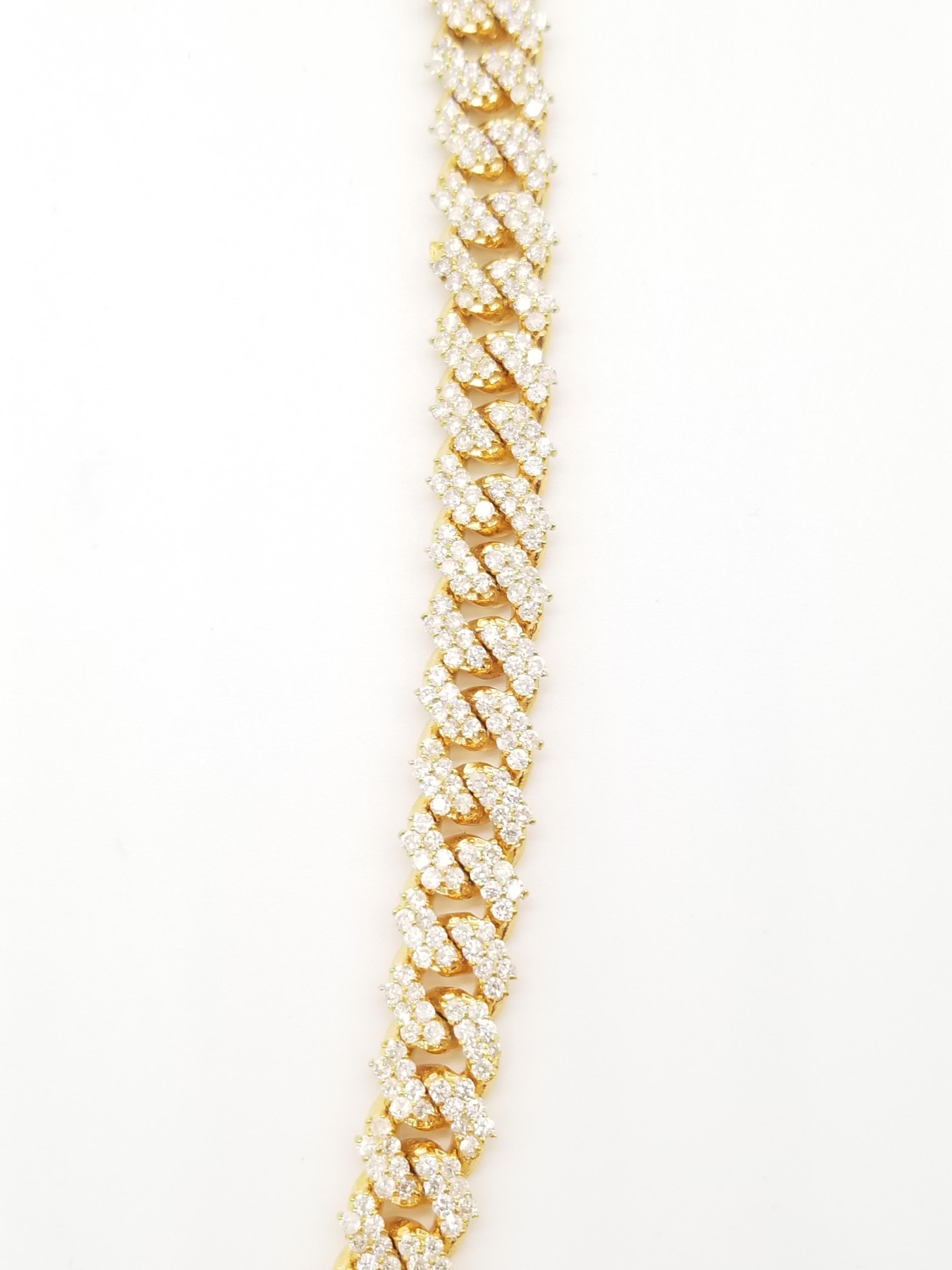 17.50 Carats Diamonds Heavy Cuban Link Necklace Chain 14 Karats Yellow Gold In New Condition For Sale In Great Neck, NY