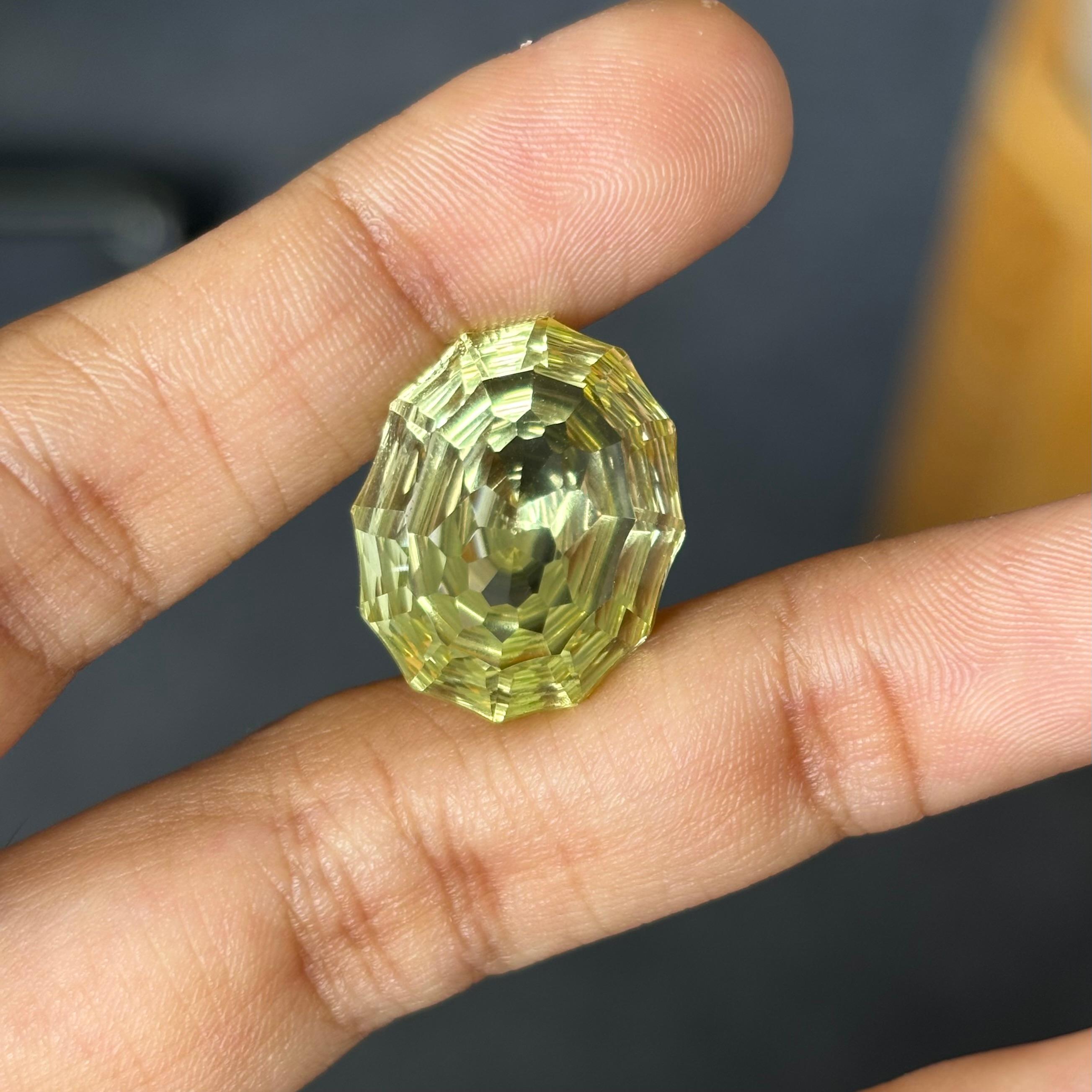 17.48 Carat Lemon Yellow Quartz stone For Sale 6