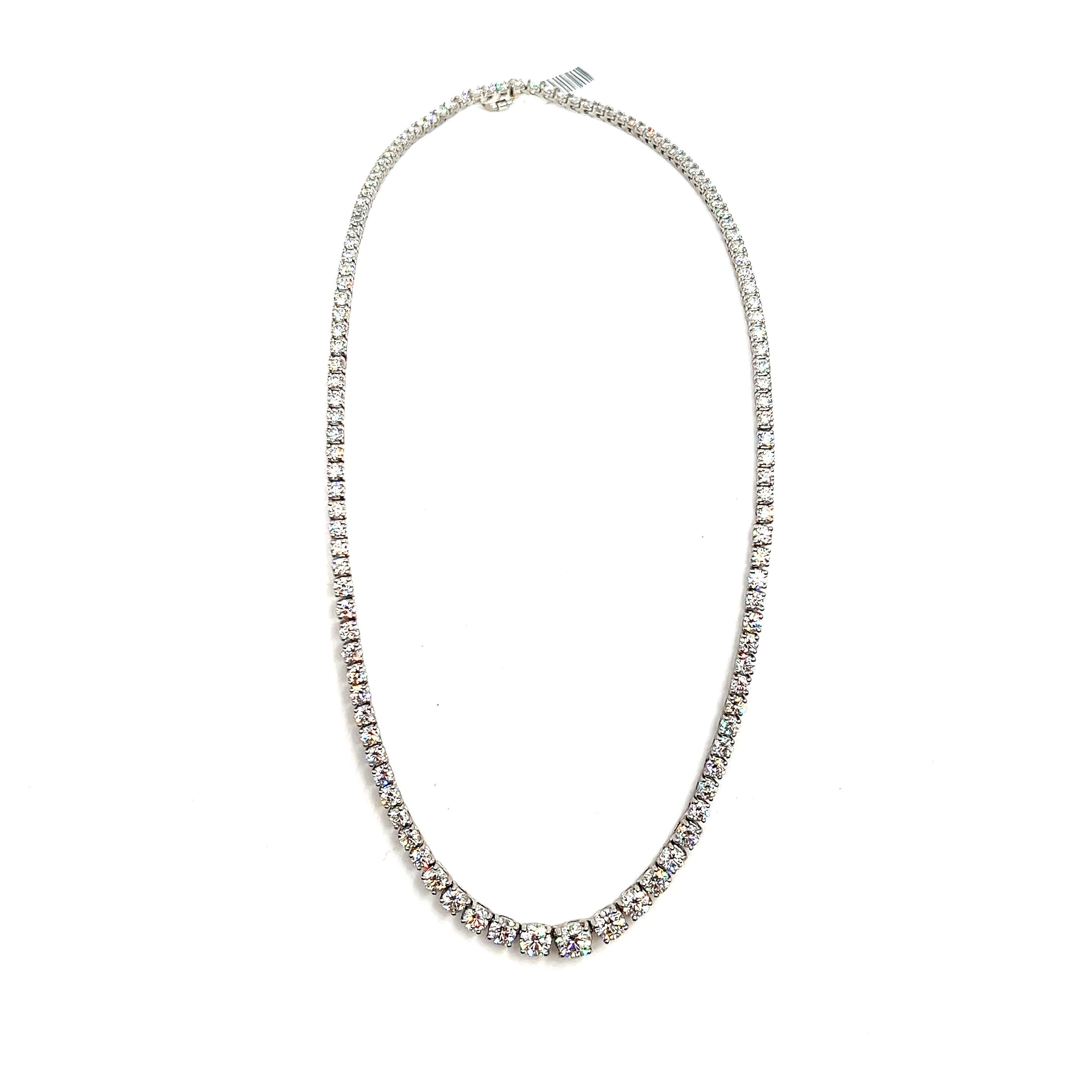 This stunning graduated diamond necklace features 123 diamonds weighing 17.48 ct set in platinum. The diamonds boast a color of F/G with a clarity of VS2/SI1. This must have piece is a definite showstopper for any wardrobe. 