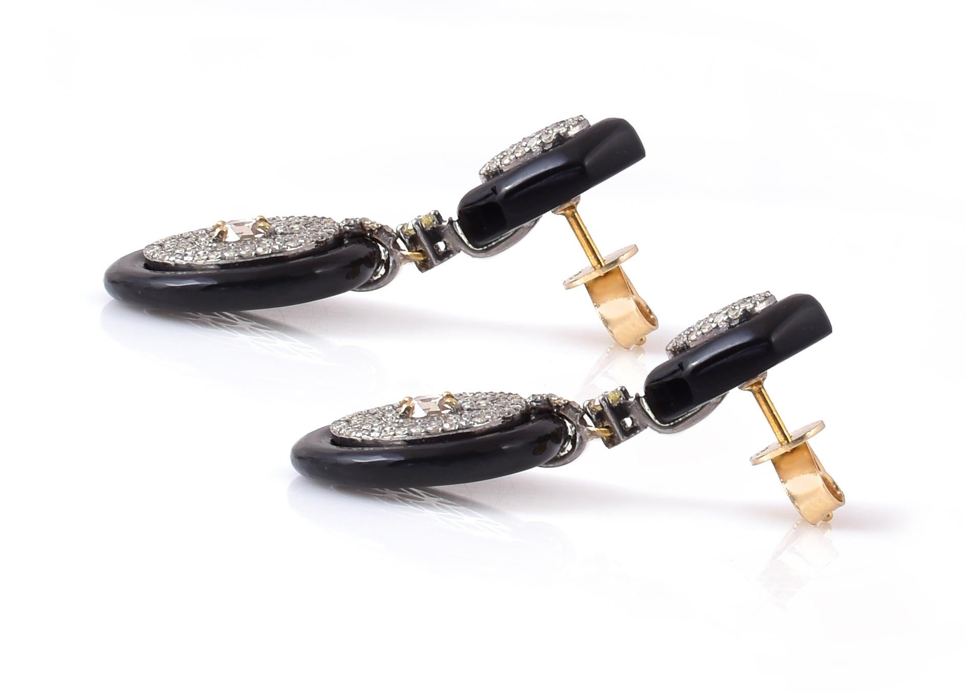 17.49 Carats Diamond, Rose-Cut Diamond, and Black Onyx Drop Earrings In New Condition In Jaipur, IN