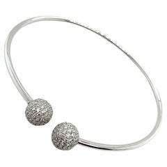 Bracciale bangle con diamanti da 1,74 carati in oro bianco 18 ct.