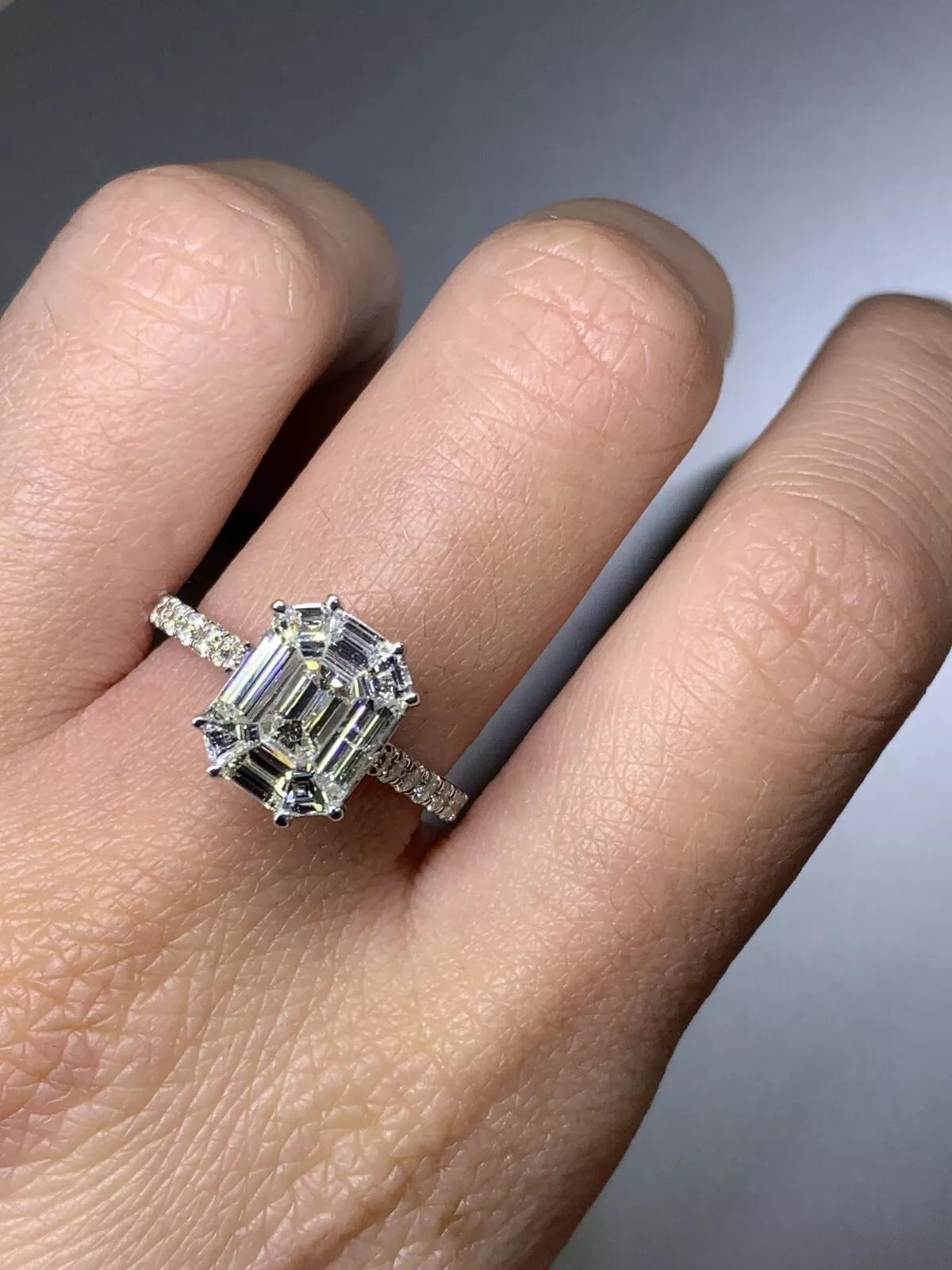 1.74ct Emerald diamond pave band engagement ring in 18k white gold. For Sale 2