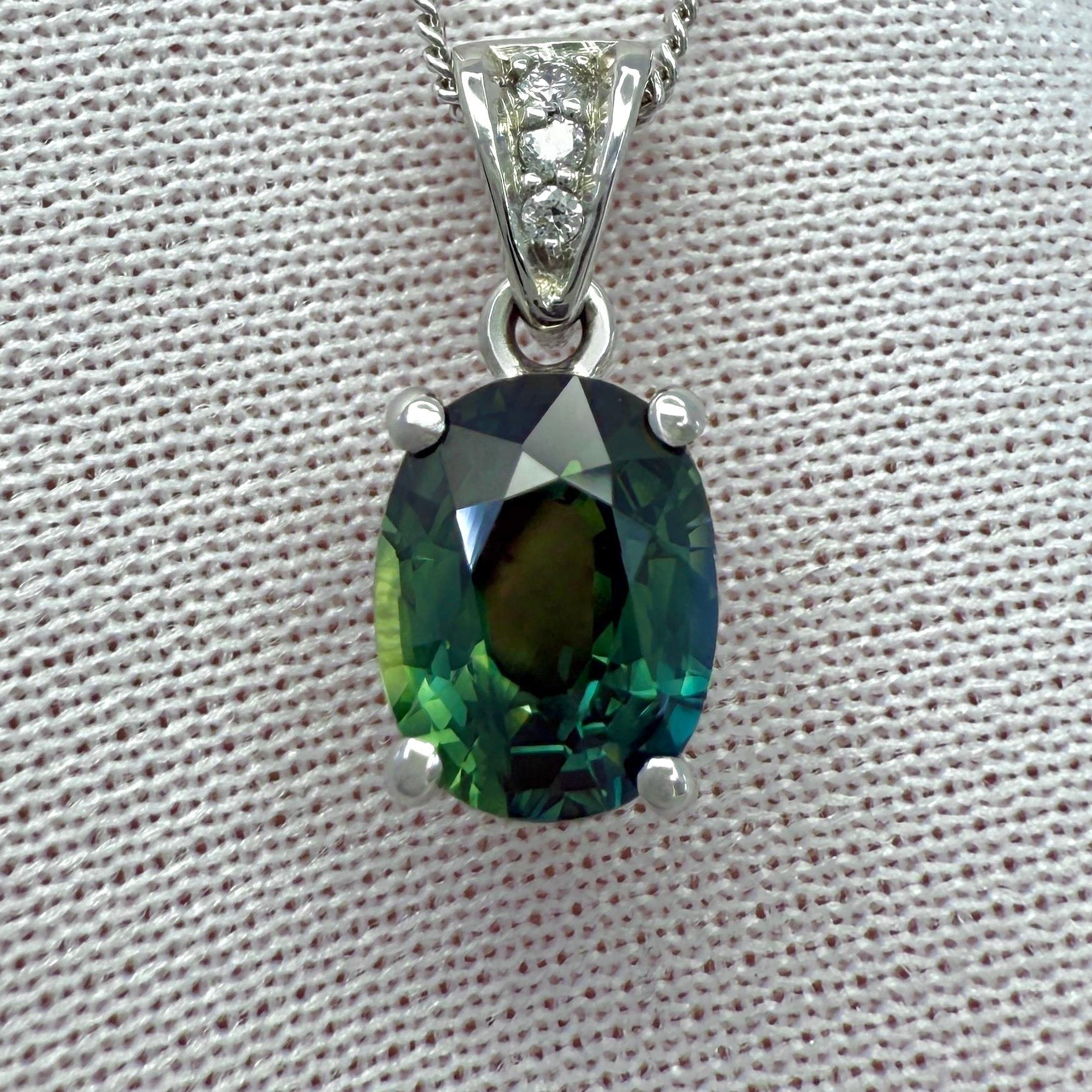 Femenino o masculino Colgante de platino con zafiro australiano y diamantes no tratados con certificado GIA de 1,74 ct en venta