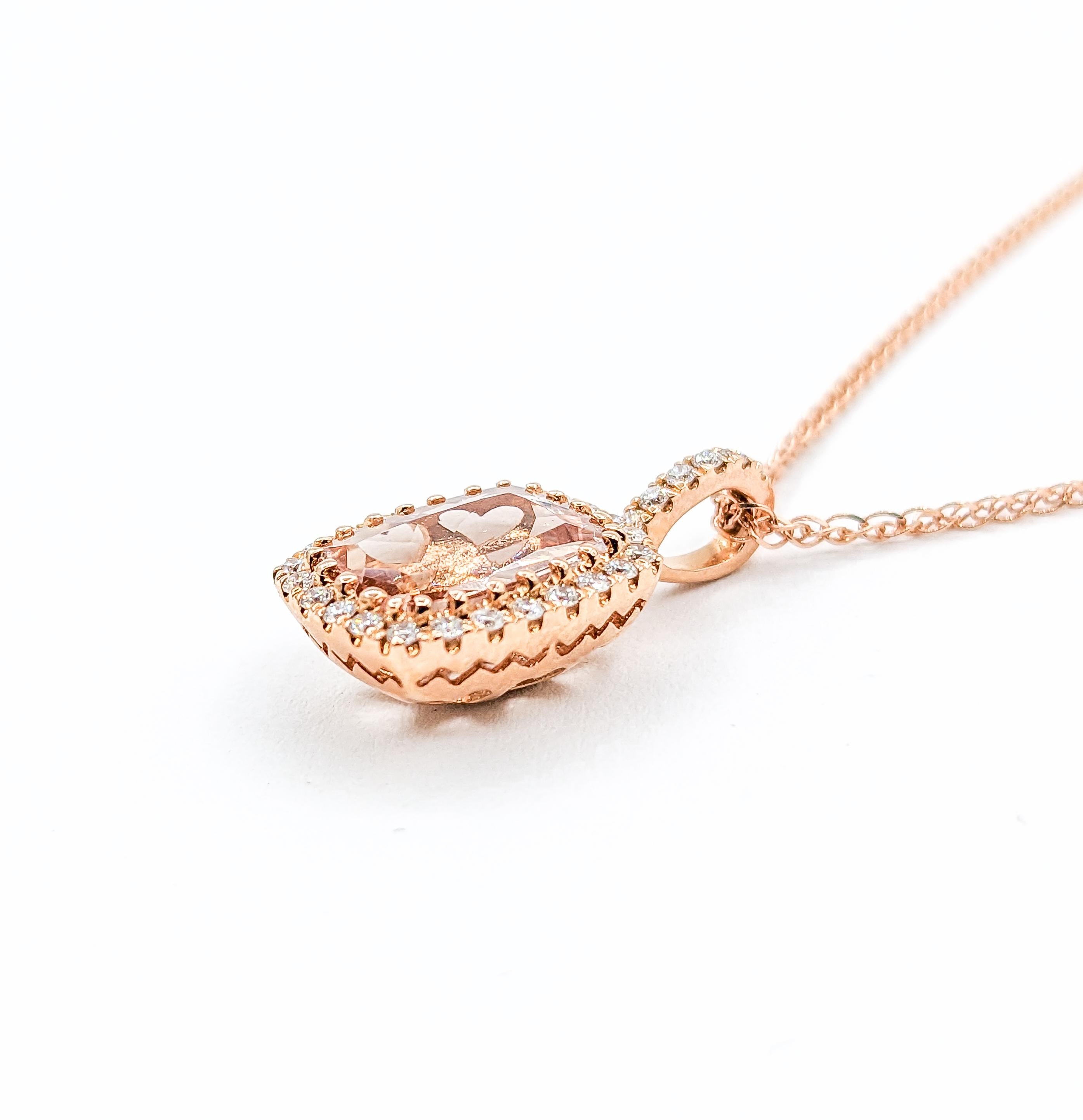 1.74ct Morganite & Diamond Pendant Necklace in Rose Gold In New Condition For Sale In Bloomington, MN