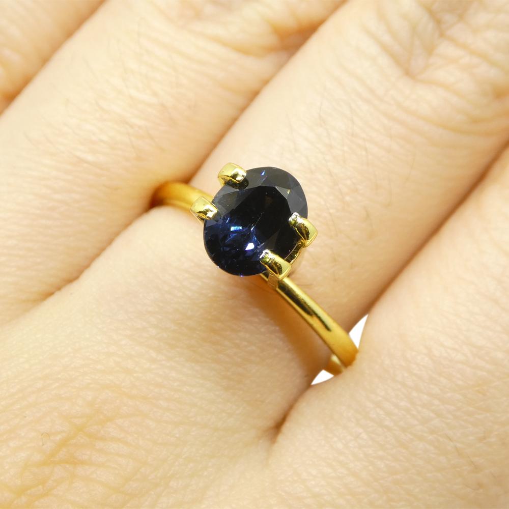 1.74 Karat ovaler blauer Spinell aus Birma (Brillantschliff) im Angebot