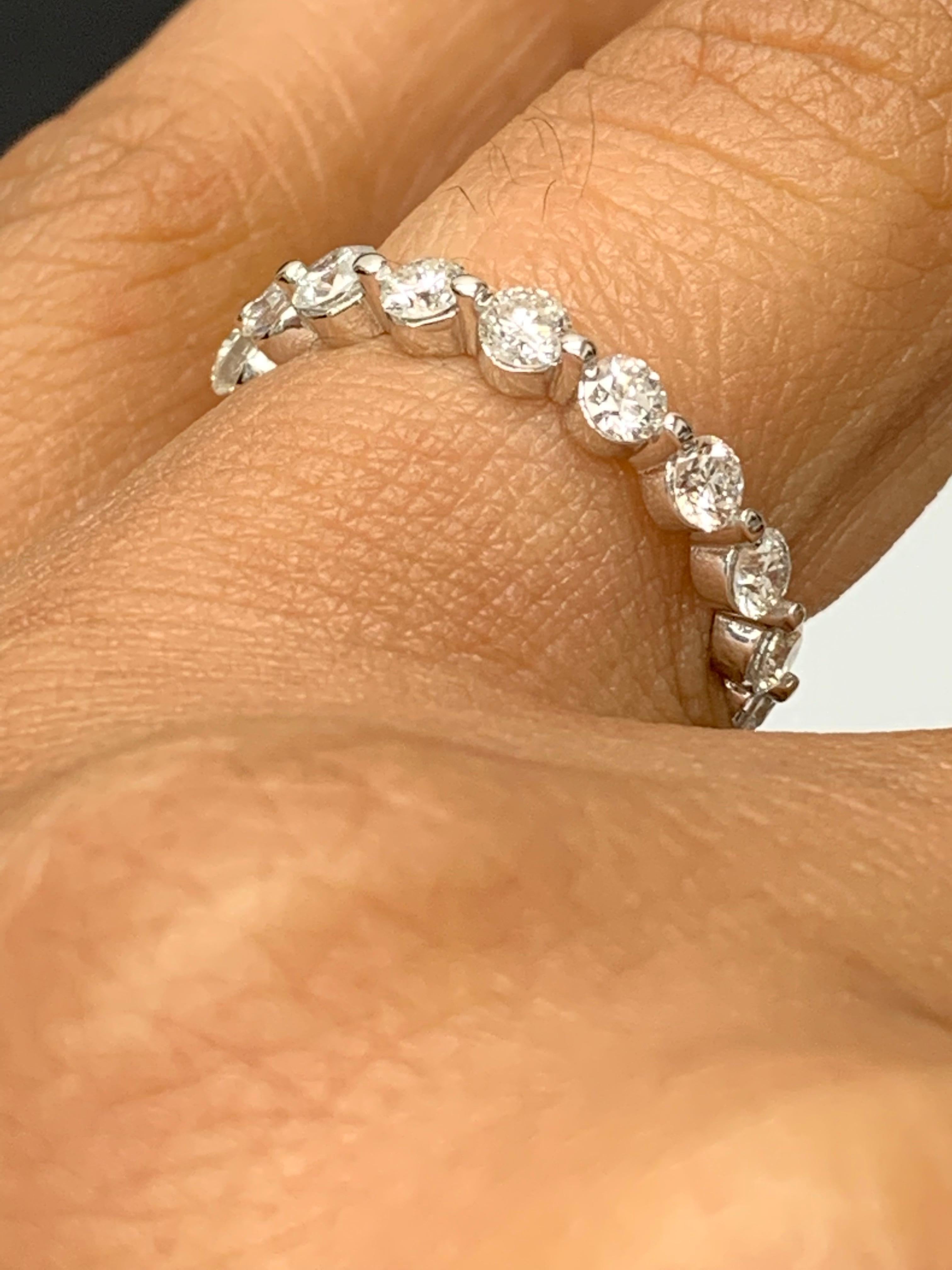 1.75 Carat Brilliant Cut Round Diamond Eternity Wedding Band in 14K White Gold In New Condition For Sale In NEW YORK, NY