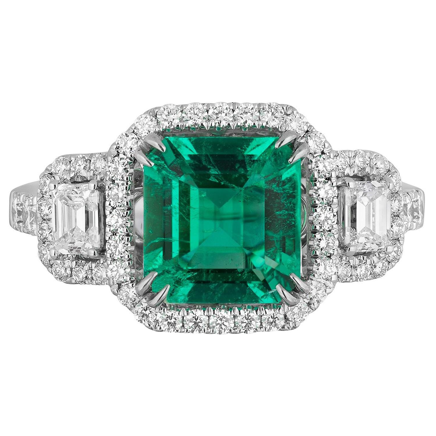 1.75 Carat Colombian Emerald Diamond Cocktail Ring For Sale
