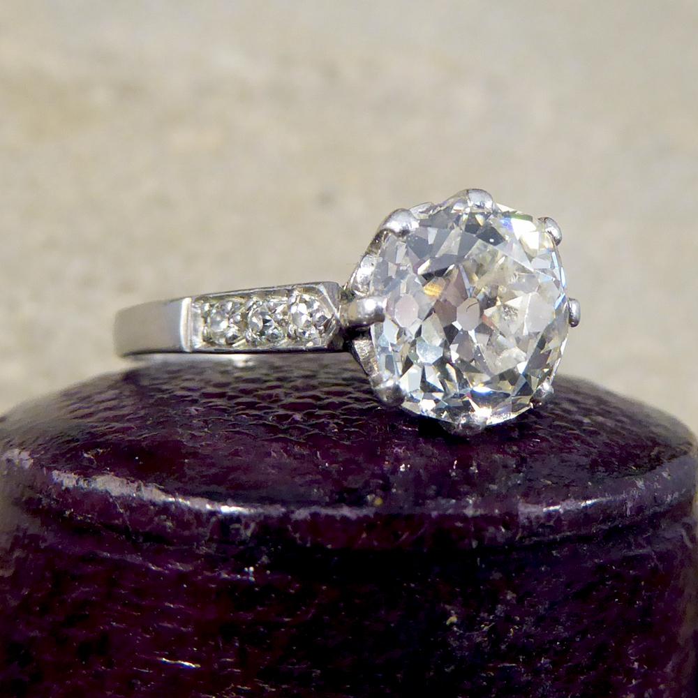 1.75 Carat Cushion Cut Diamond Art Deco Platinum Engagement Ring 3